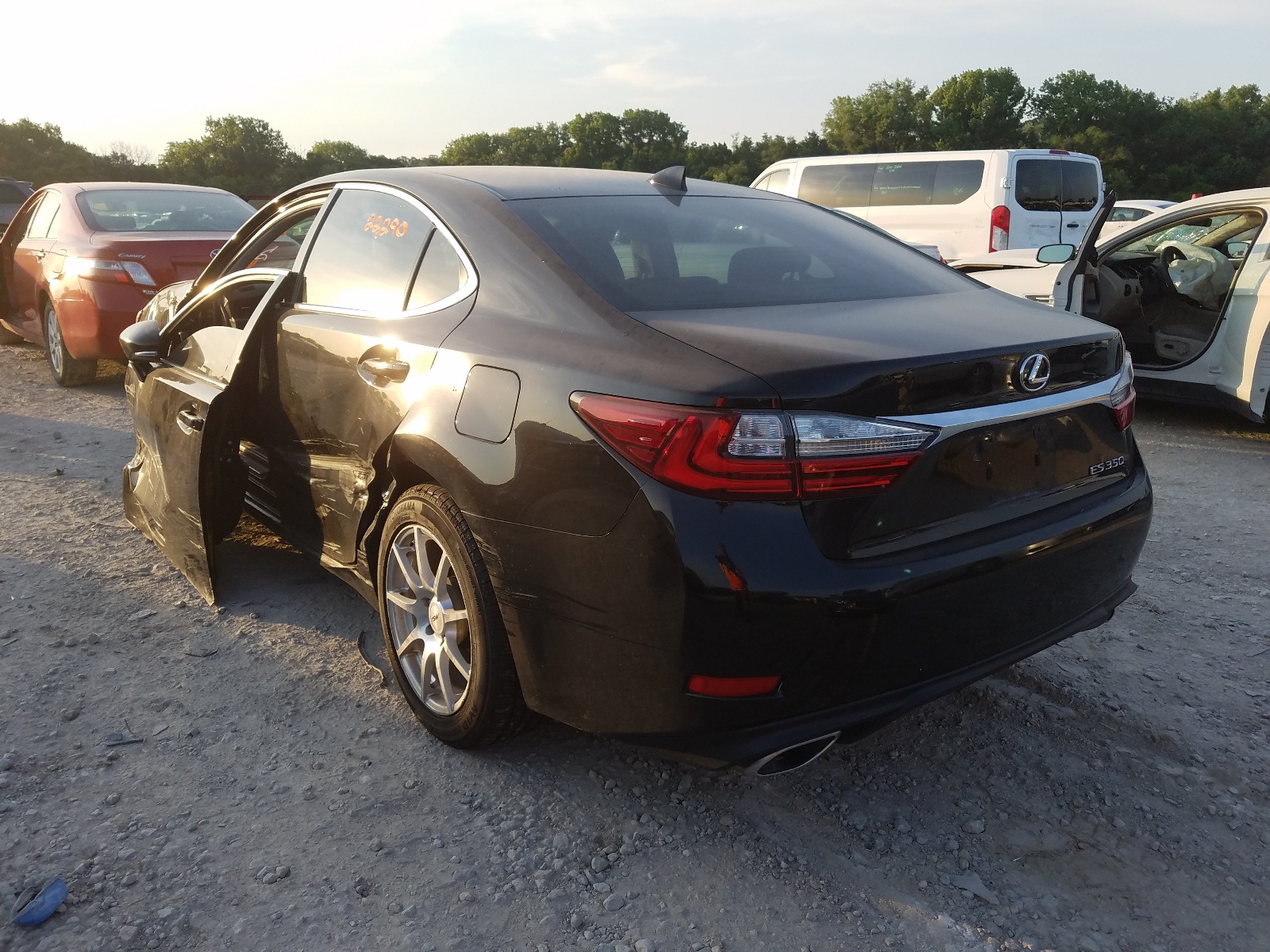 Photo 3 from auction – 2017 LEXUS ES 350 with VIN 58ABK1GG2HU069471