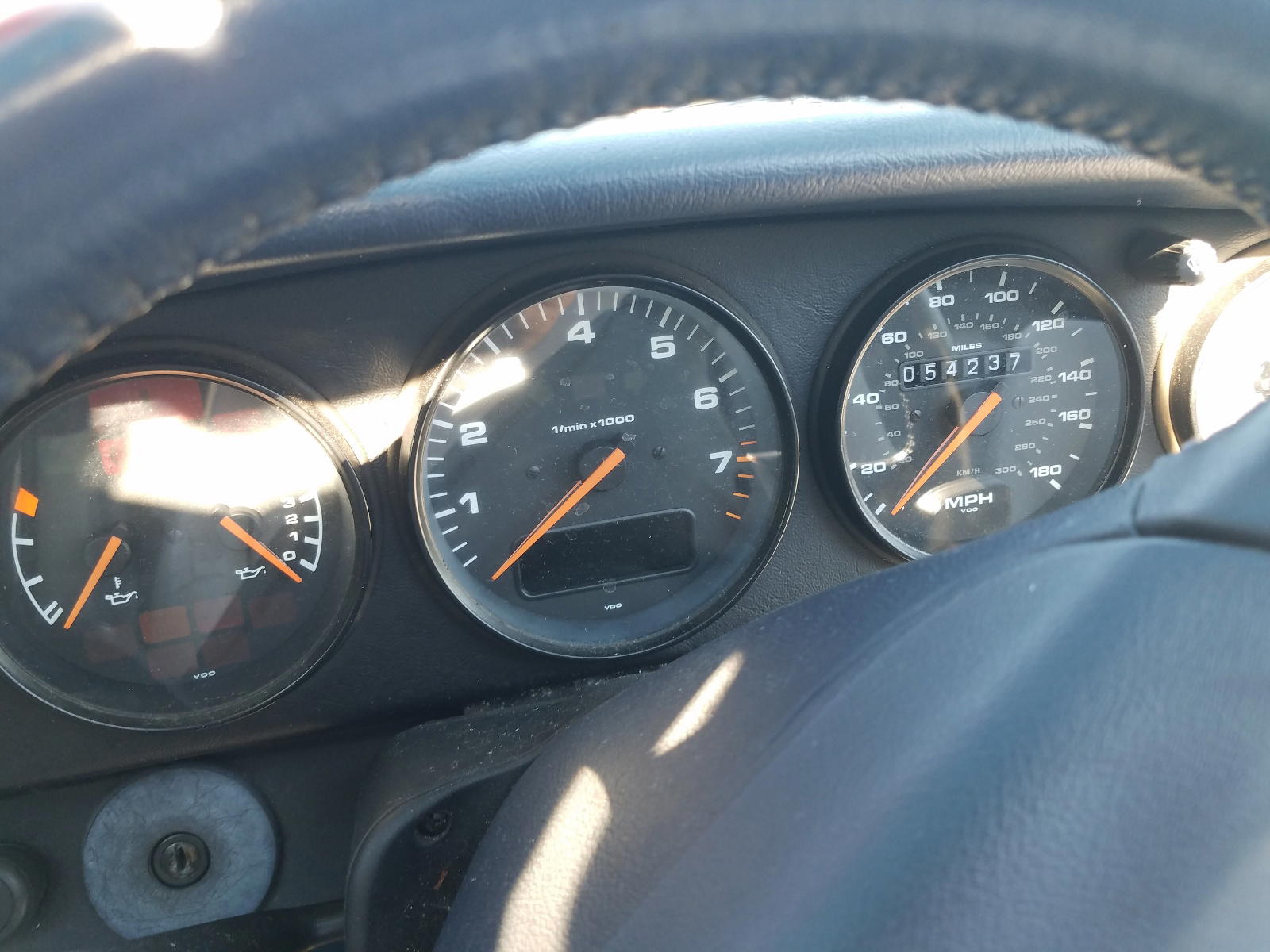 Photo 8 from auction – 1996 PORSCHE 911 CARRER with VIN WP0CA2990TS340944