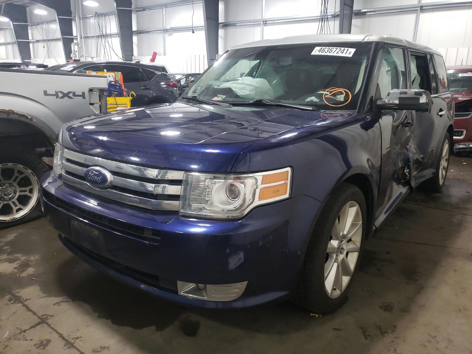 Photo 2 from auction – 2011 FORD FLEX LIMIT with VIN 2FMHK6DT0BBD17391