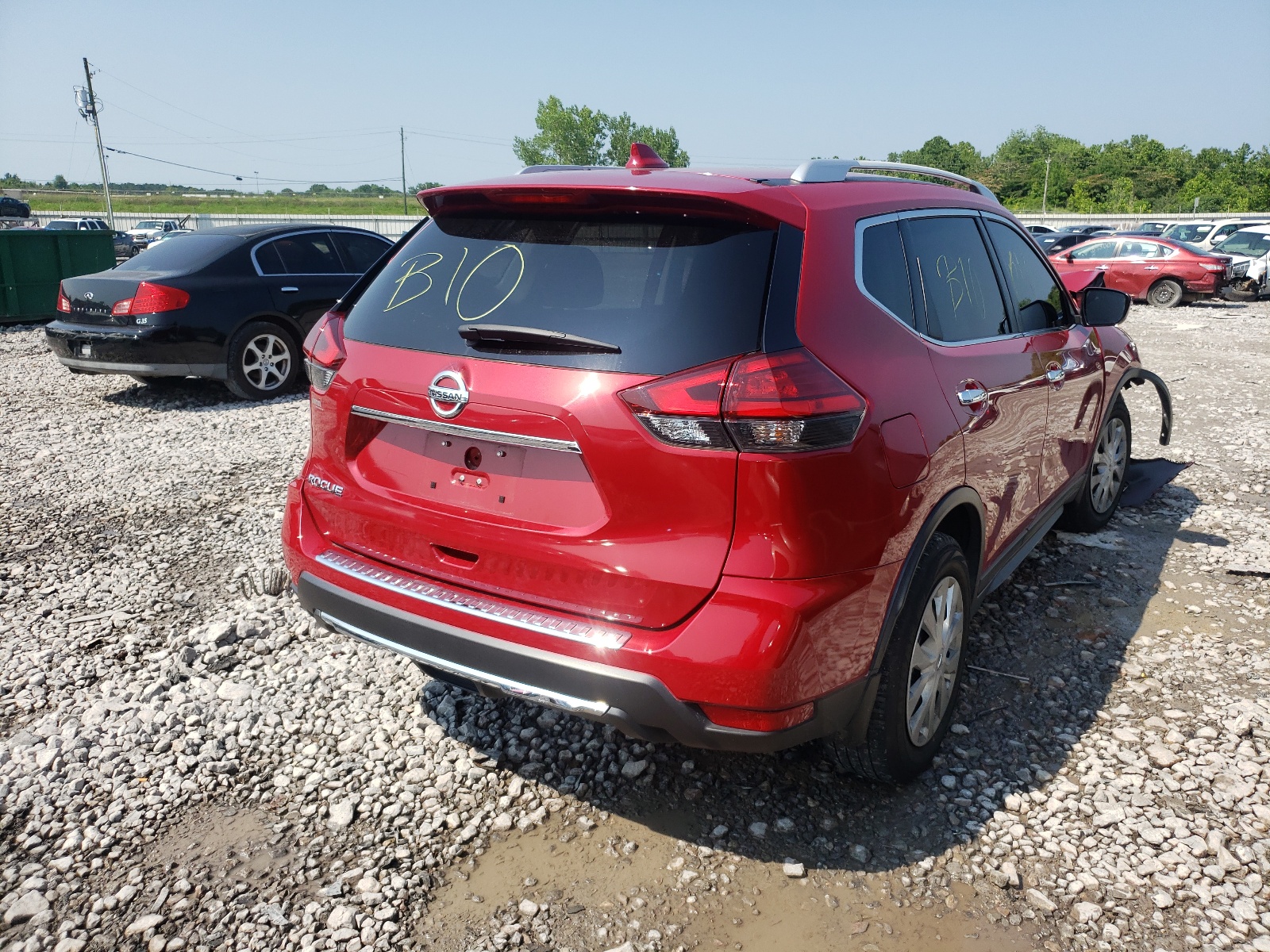 Photo 4 from auction – 2017 NISSAN ROGUE S with VIN JN8AT2MT2HW392486