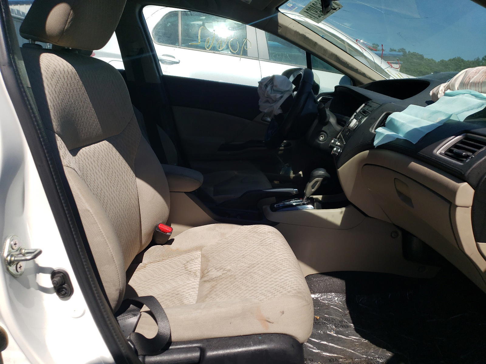Photo 5 from auction – 2014 HONDA CIVIC LX with VIN 19XFB2F5XEE029426