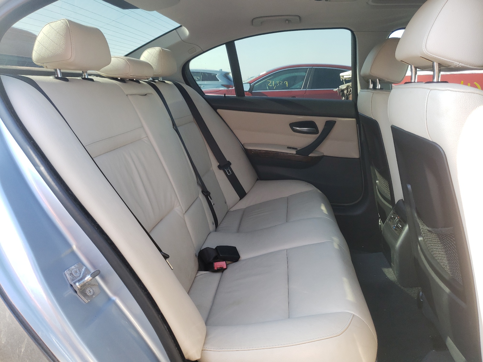 Photo 6 from auction – 2009 BMW 328 I with VIN WBAPH77599NM46307