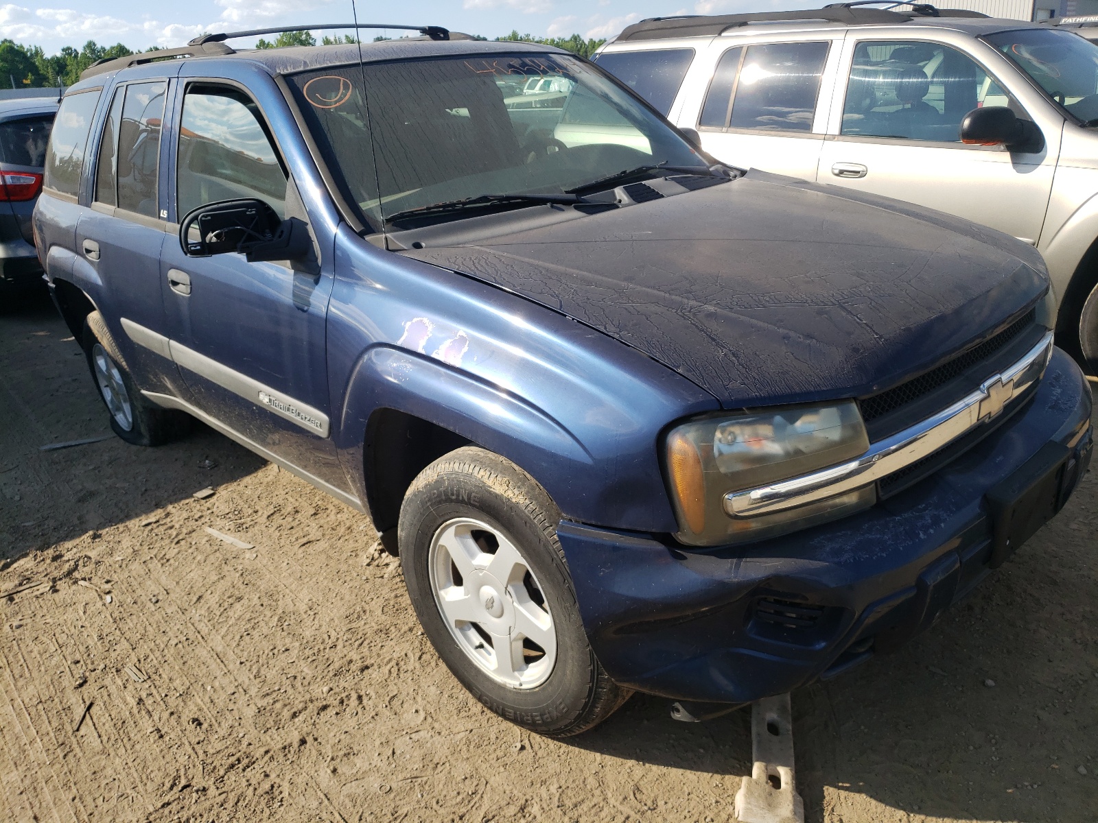 Zdjęcie 1 z aukcji – 2003 CHEVROLET TRAILBLAZE z VIN 1GNDT13S332401554