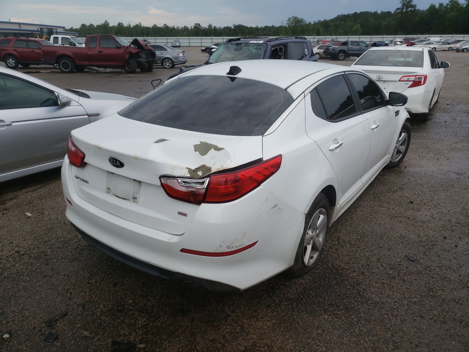 Photo 4 from auction – 2014 KIA OPTIMA LX with VIN 5XXGM4A7XEG261163