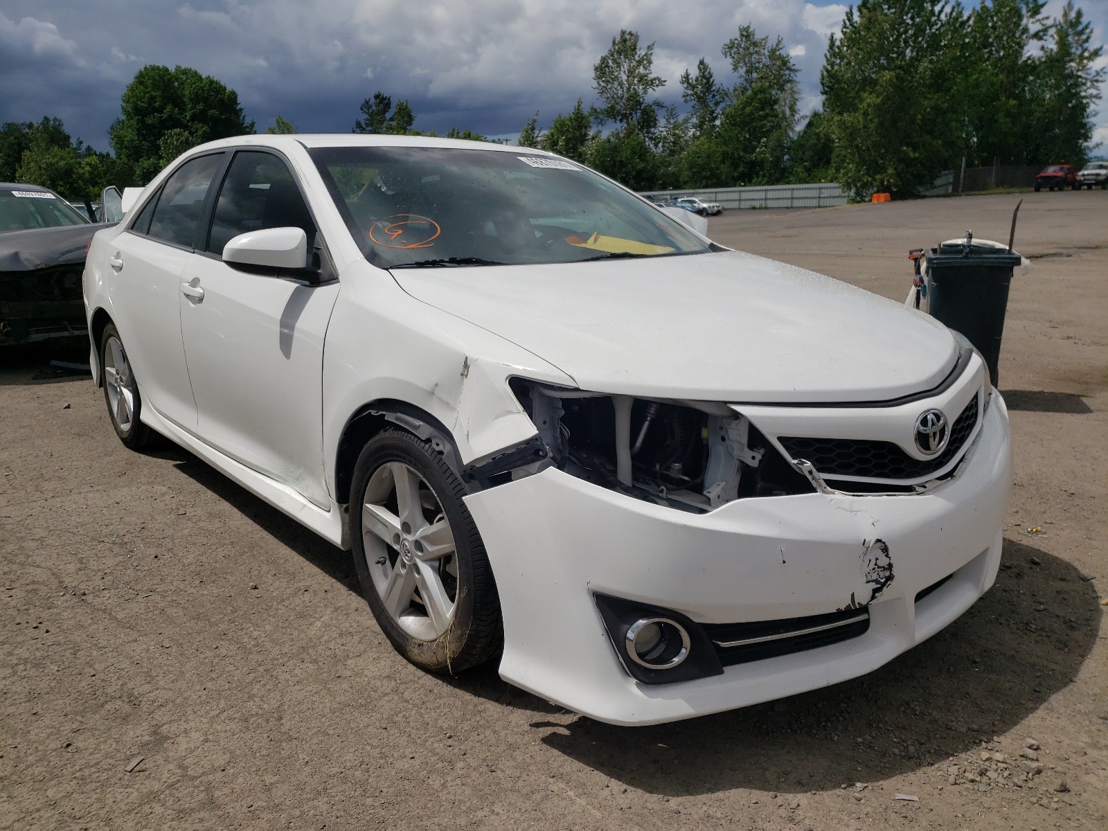 TOYOTA CAMRY L 2014 with VIN 4T1BF1FK8EU803530 - Photo from auction