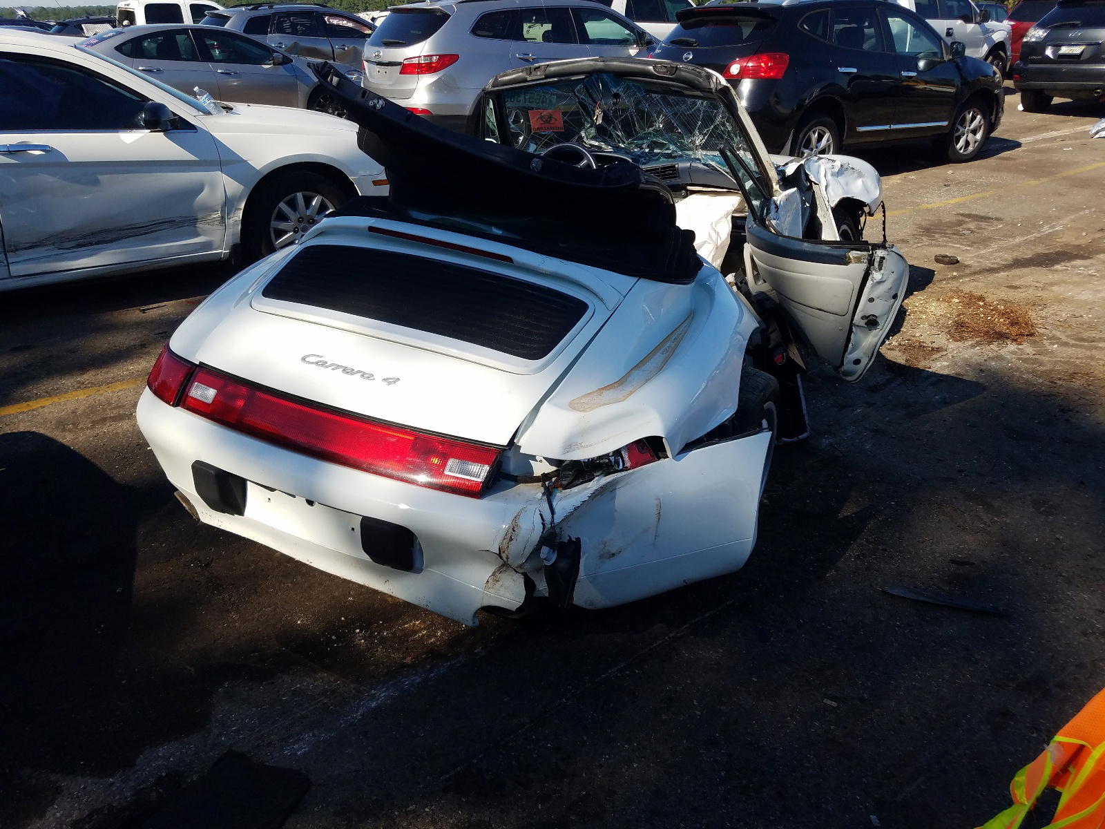 Photo 4 from auction – 1996 PORSCHE 911 CARRER with VIN WP0CA2990TS340944