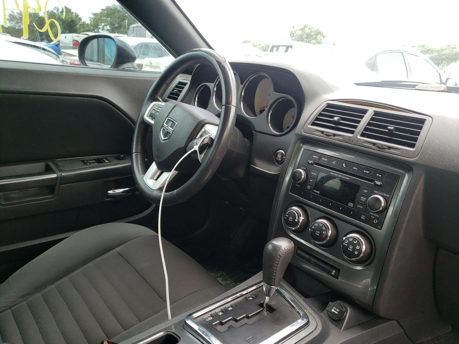 Photo 9 from auction – 2013 DODGE CHALLENGER with VIN 2C3CDYAG7DH728707