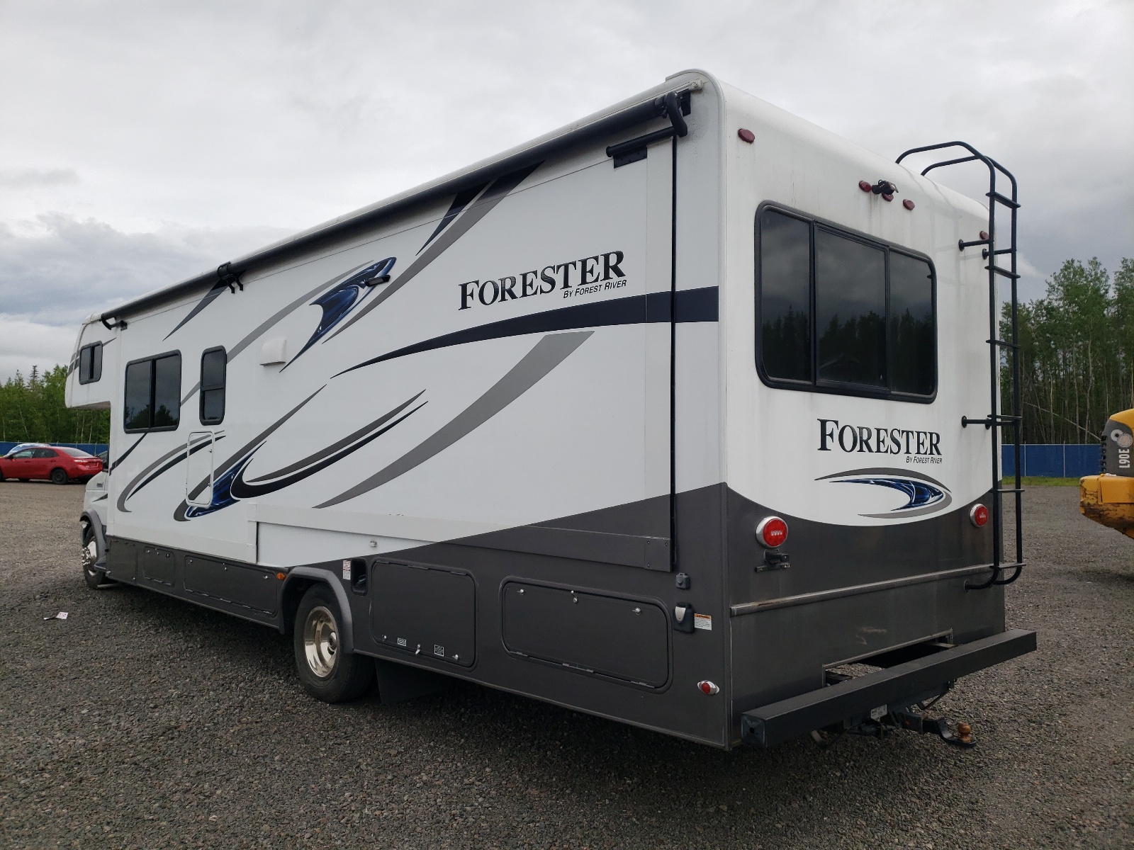 Zdjęcie 3 z aukcji – 2018 WILDWOOD FORESTER z VIN 1FDXE4FSXJDC21837