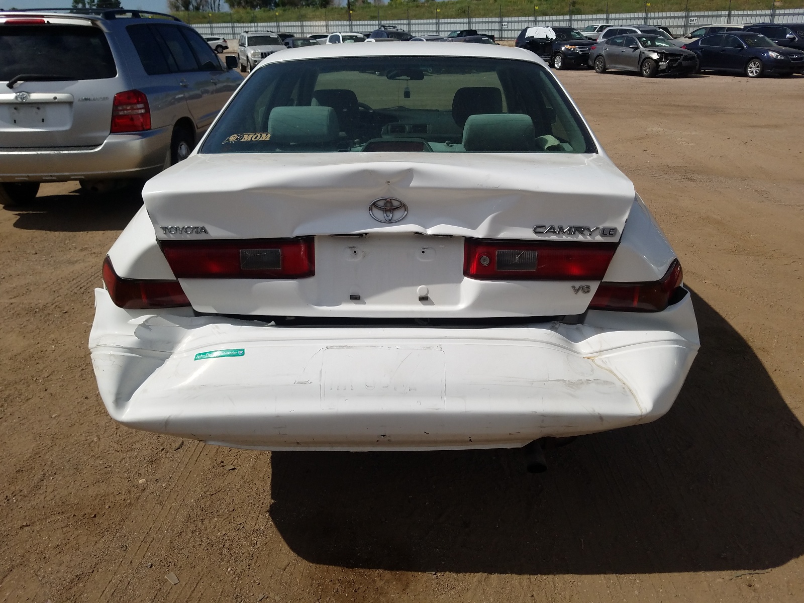 Photo 9 from auction – 1999 TOYOTA CAMRY LE with VIN JT2BF22K8X0163595
