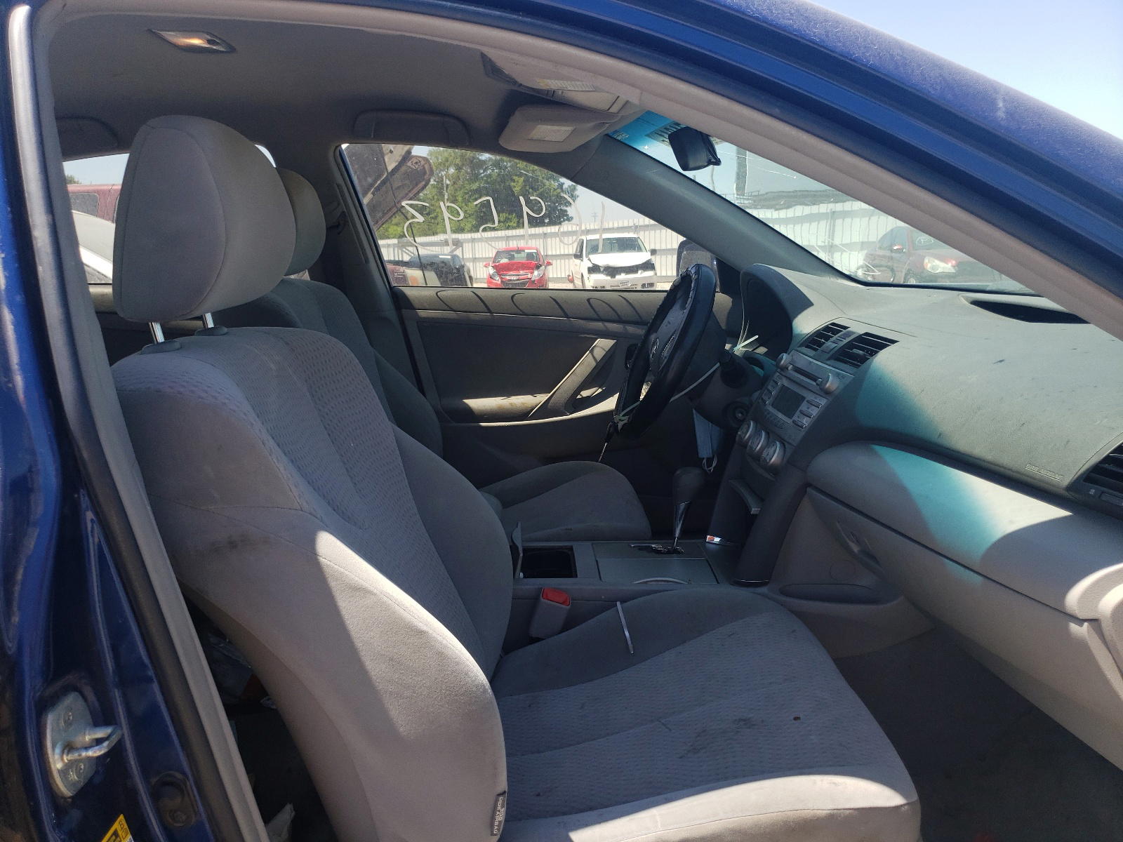 Photo 5 from auction – 2011 TOYOTA CAMRY BASE with VIN 4T4BF3EK2BR117854