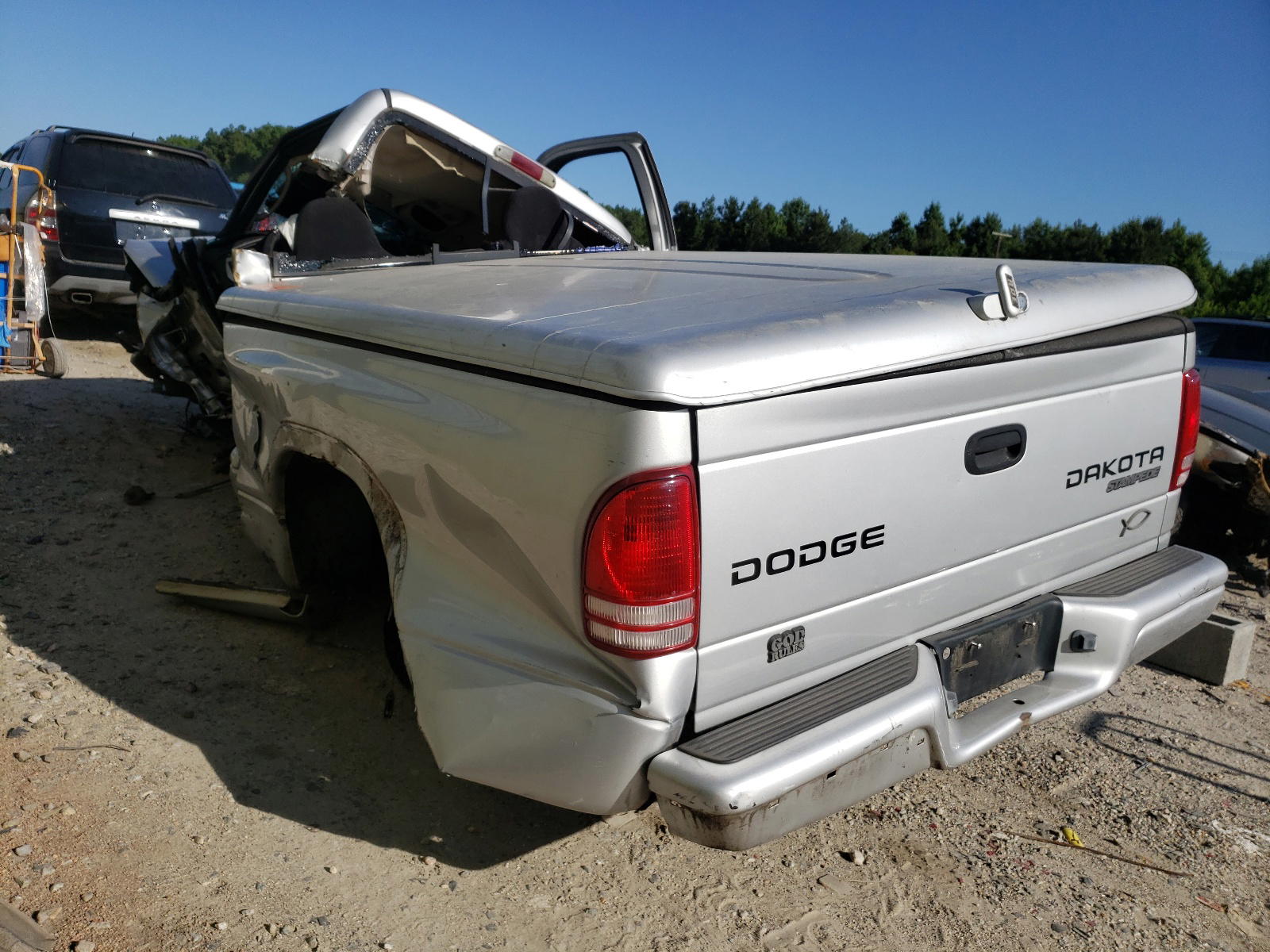 Photo 3 from auction – 2003 DODGE DAKOTA SPO with VIN 1D7FL36N43S190017