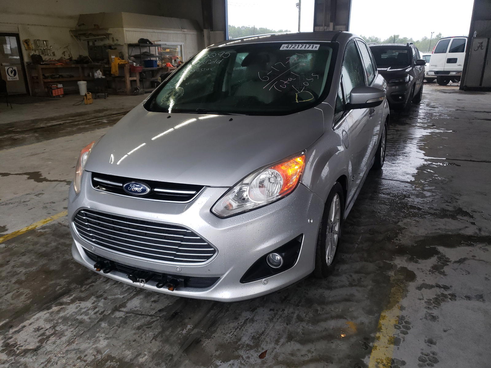 Photo 2 from auction – 2013 FORD C-MAX PREM with VIN 1FADP5CUXDL550924