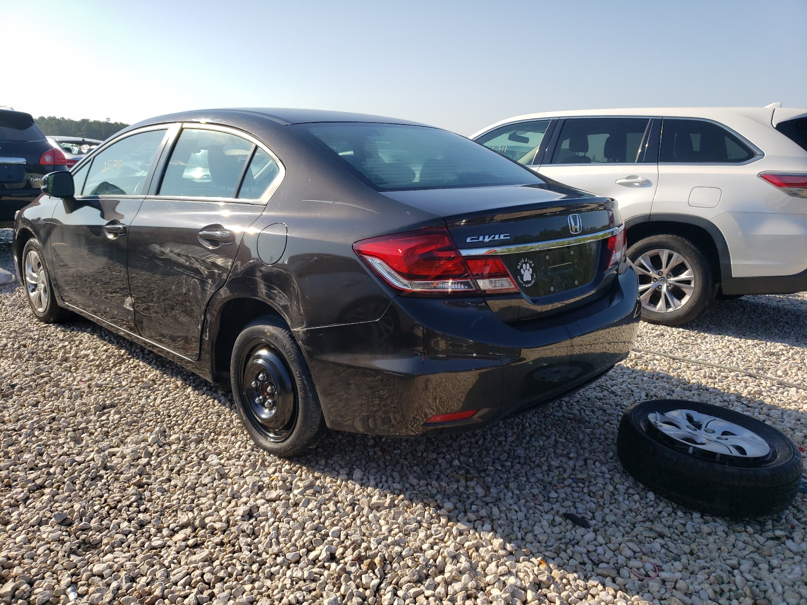 Photo 3 from auction – 2013 HONDA CIVIC LX with VIN 19XFB2F54DE238174