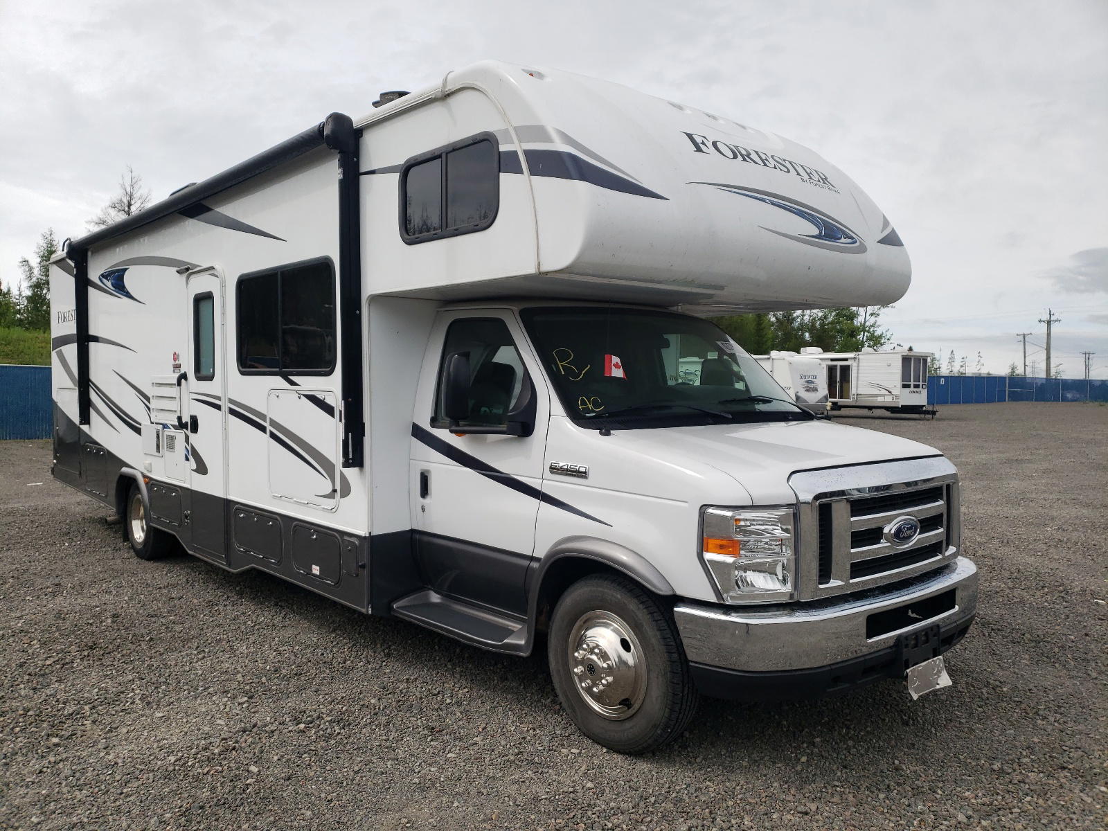 WILDWOOD FORESTER 2018 with VIN 1FDXE4FSXJDC21837 - Photo from auction