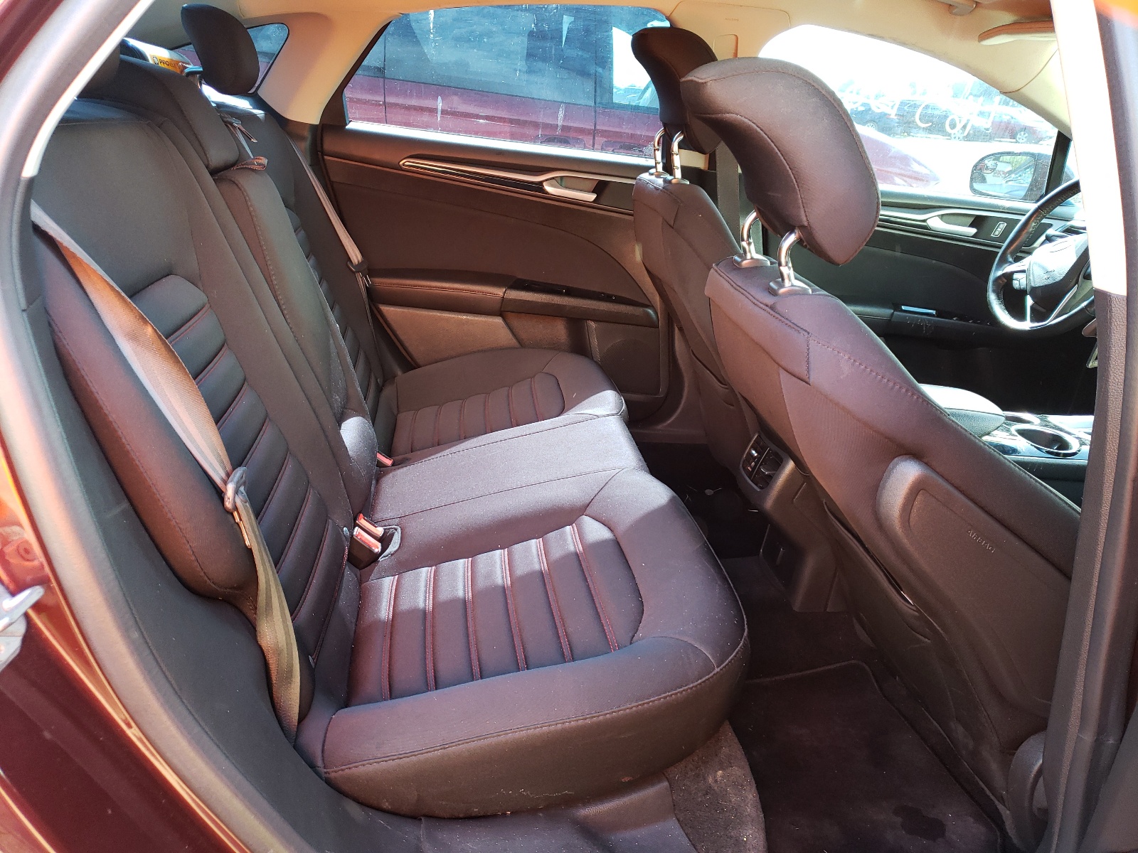 Photo 6 from auction – 2013 FORD FUSION SE with VIN 3FA6P0HR2DR384190