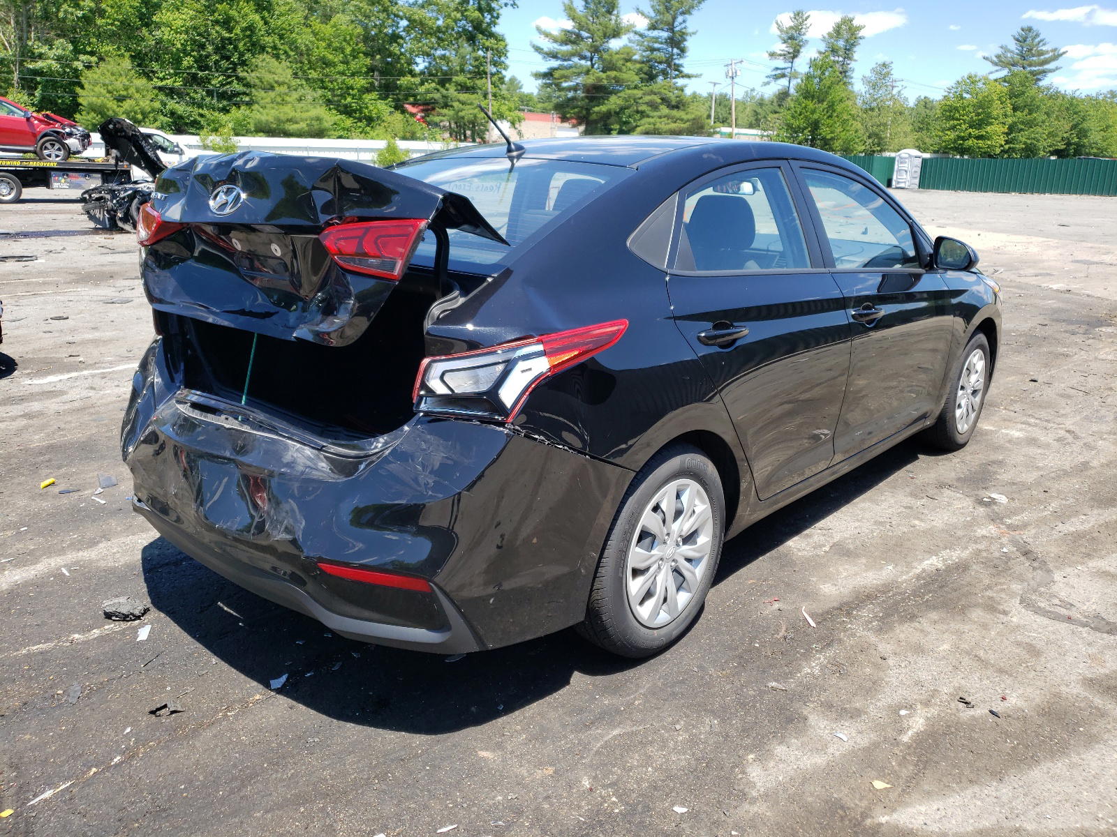Photo 4 from auction – 2019 HYUNDAI ACCENT SE with VIN 3KPC24A36KE080969