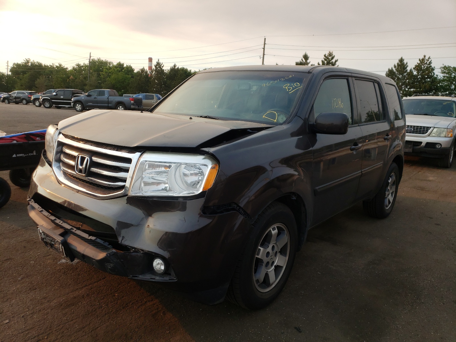 Фото 2 с аукциона – 2013 HONDA PILOT EXL с VIN 5FNYF4H53DB010022