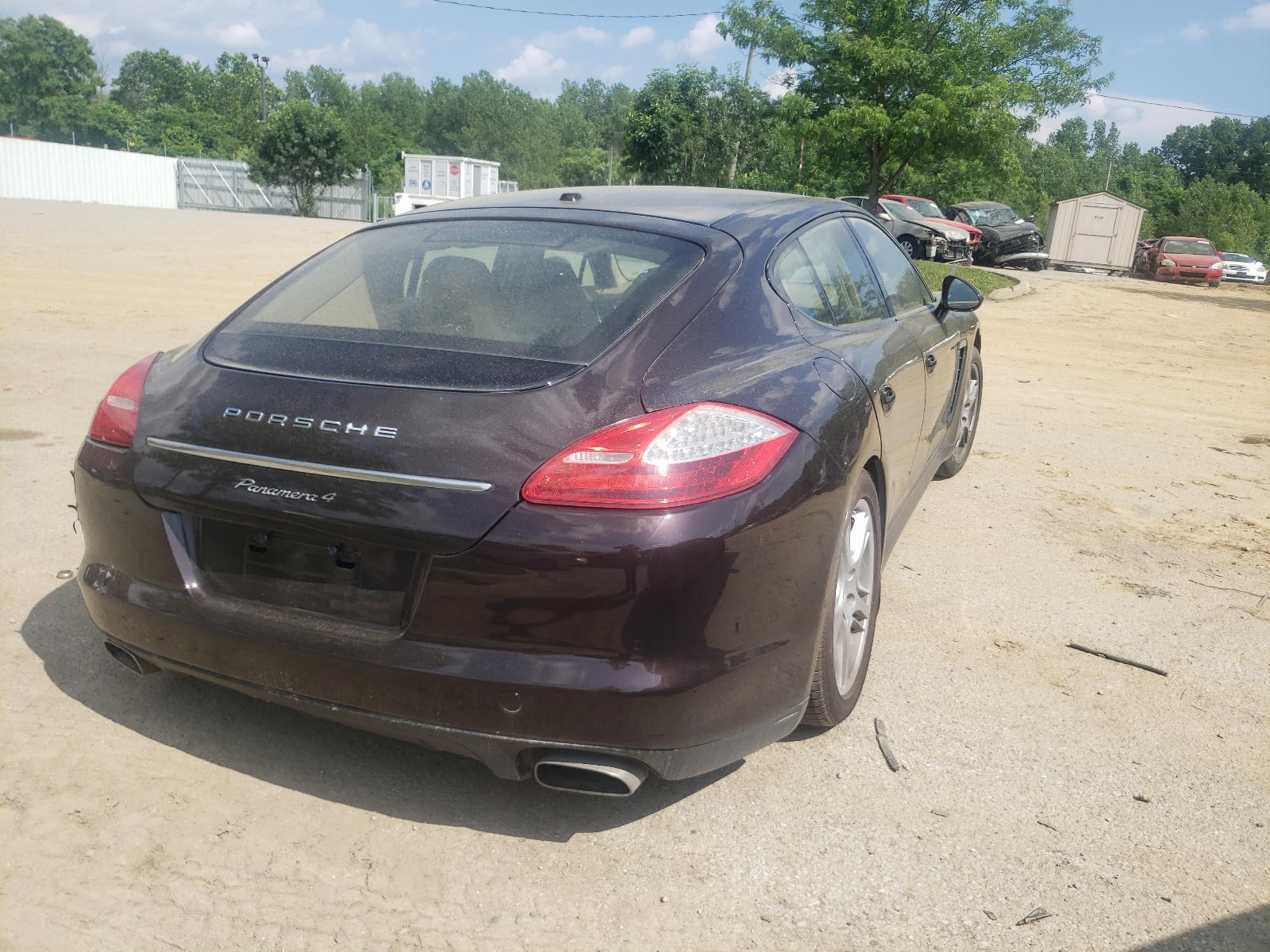 Photo 4 from auction – 2011 PORSCHE PANAMERA 2 with VIN WP0AA2A7XBL010948