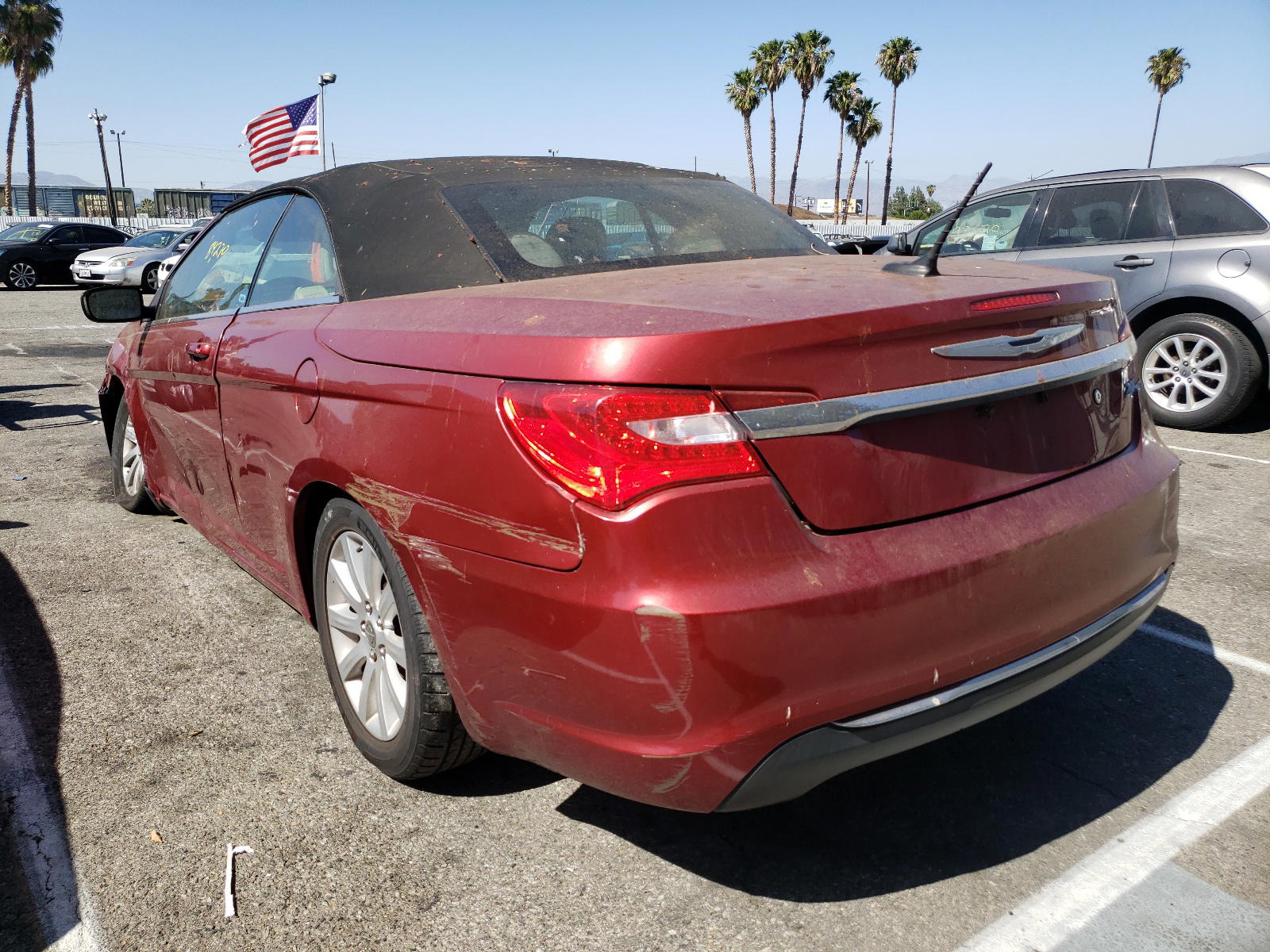 Photo 3 from auction – 2013 CHRYSLER 200 with VIN 1C3BCBEB3DN606458