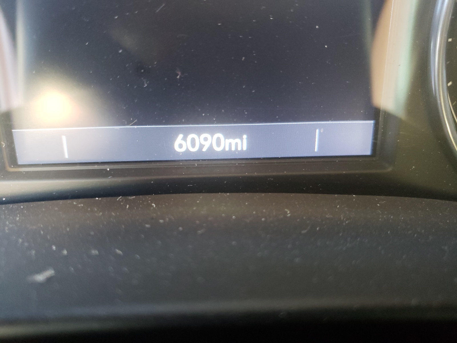 Photo 8 from auction – 2020 BUICK ENCLAVE ES with VIN 5GAERBKW5LJ297971