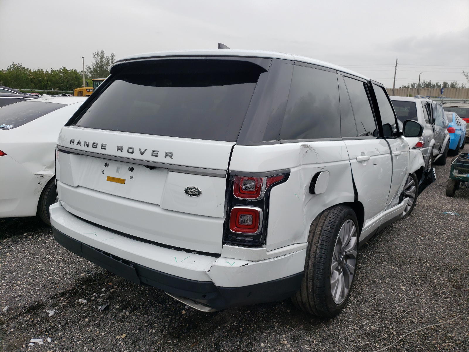Photo 4 from auction – 2018 LAND ROVER RANGE ROVE with VIN SALGR2RV2JA396256