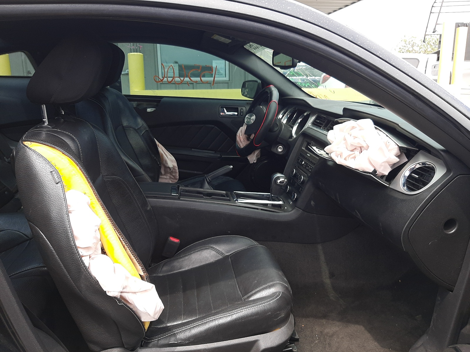 Photo 5 from auction – 2011 FORD MUSTANG with VIN 1ZVBP8AM4B5169428