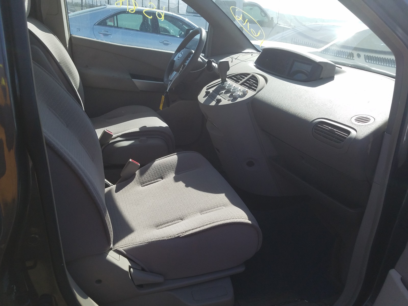 Photo 5 from auction – 2005 NISSAN QUEST S with VIN 5N1BV28U75N119649