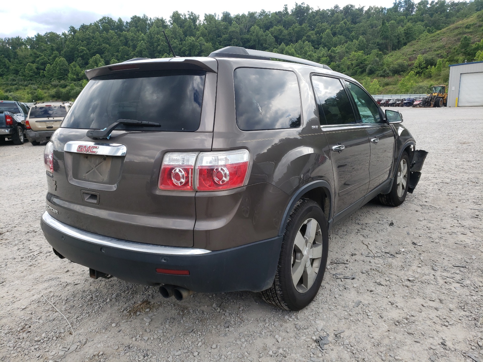 Photo 4 from auction – 2011 GMC ACADIA SLT with VIN 1GKKRRED9BJ271560