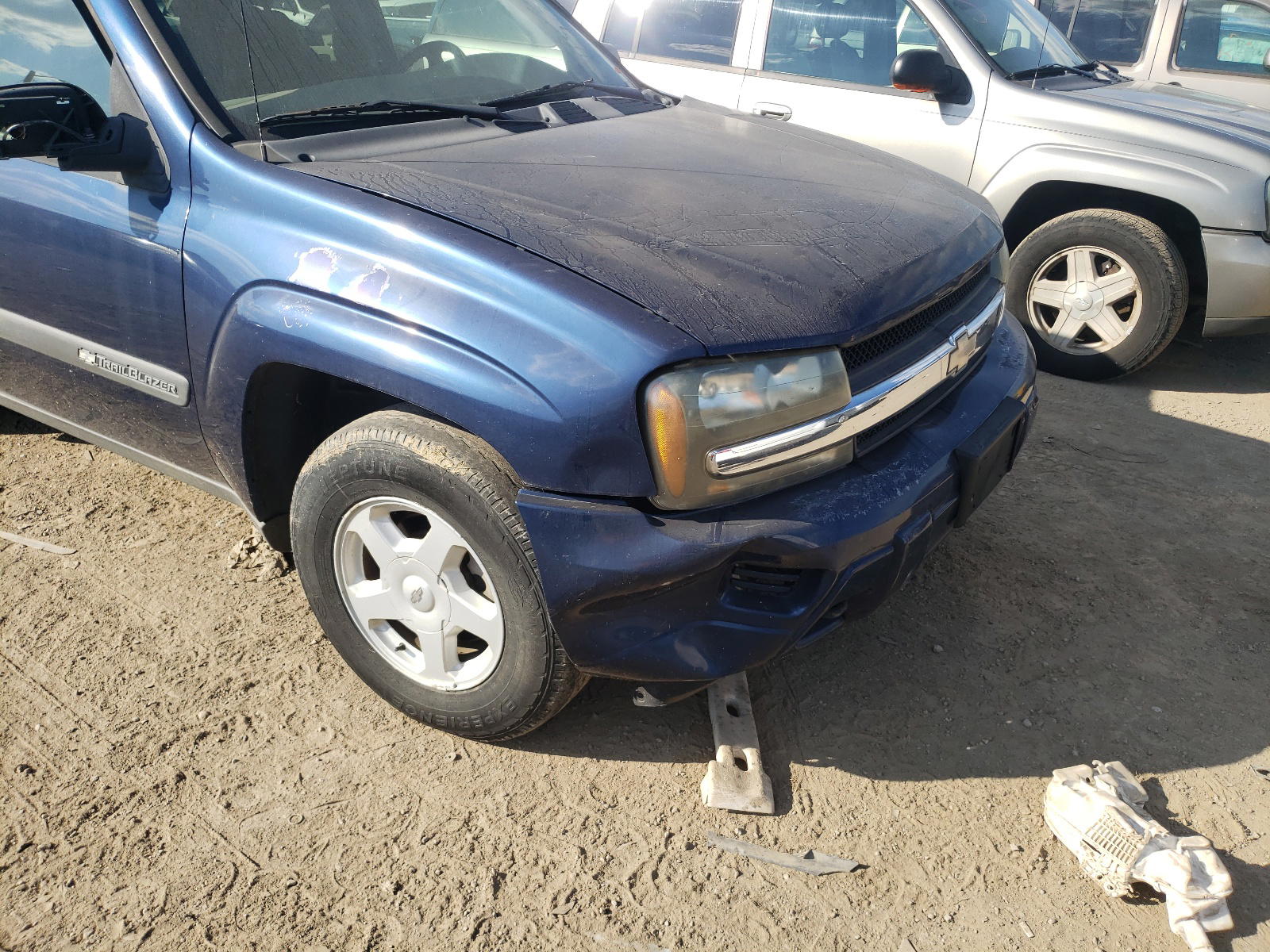 Photo 9 from auction – 2003 CHEVROLET TRAILBLAZE with VIN 1GNDT13S332401554