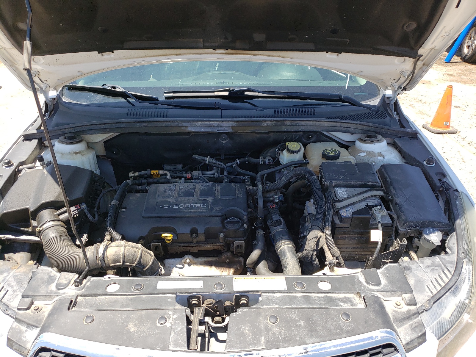 Photo 7 from auction – 2014 CHEVROLET CRUZE LT with VIN 1G1PC5SB3E7158308