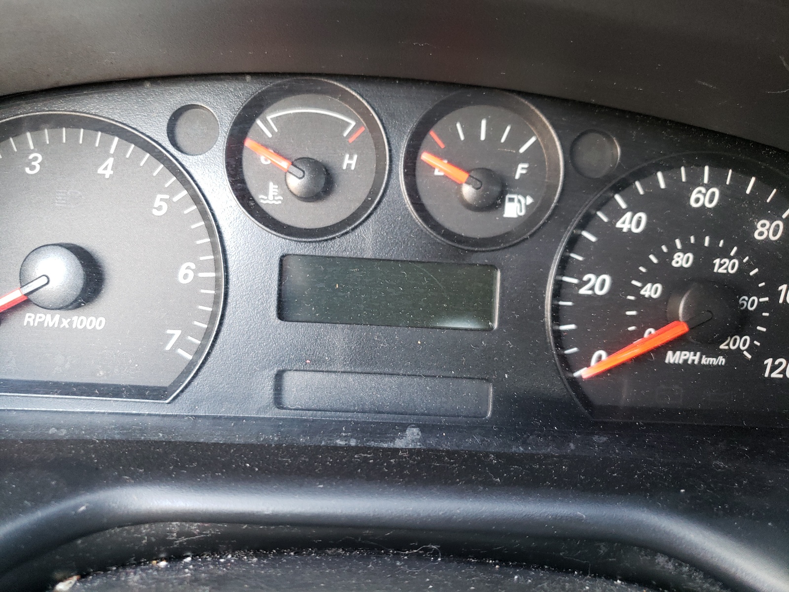Photo 8 from auction – 2005 MERCURY SABLE LS P with VIN 1MEHM55S25A610867