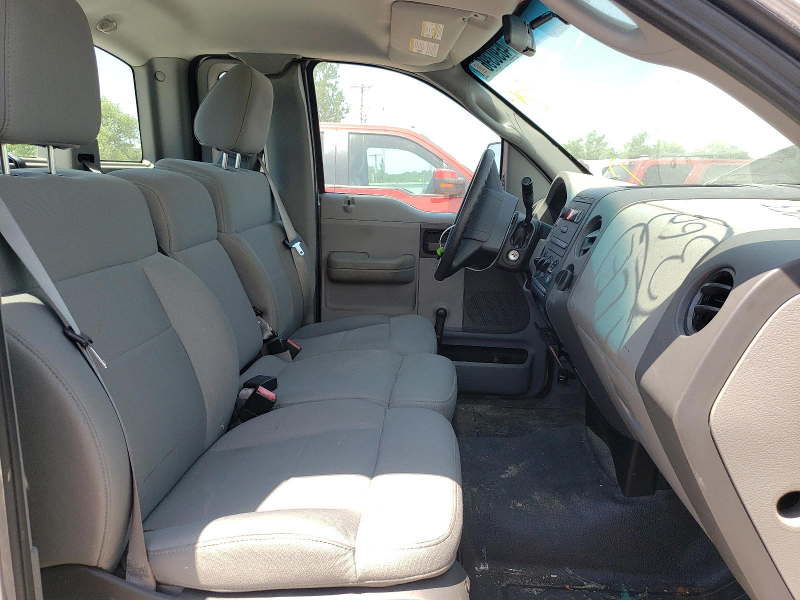 Photo 5 from auction – 2008 FORD F150 with VIN 1FTRF12298KB30255