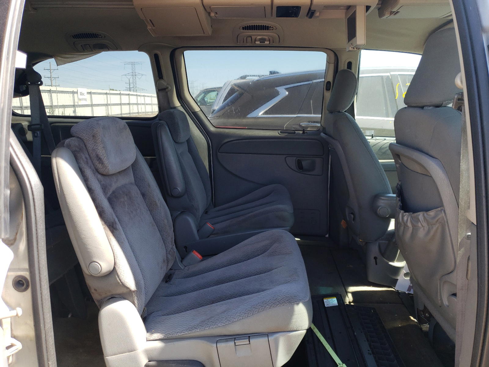 Photo 6 from auction – 2006 DODGE GRAND CARA with VIN 2D4GP44L96R680455