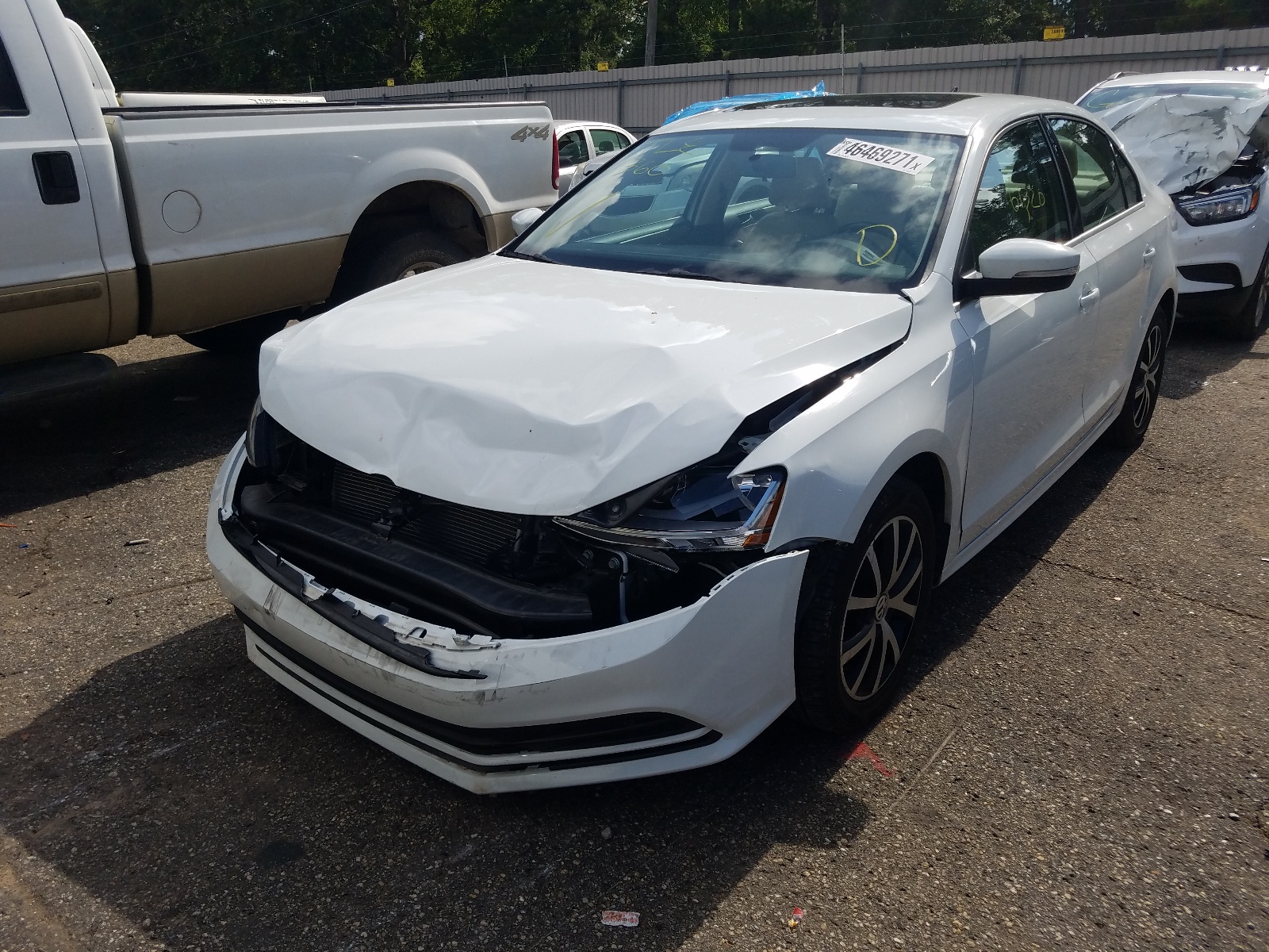 Photo 2 from auction – 2018 VOLKSWAGEN JETTA SE with VIN 3VWDB7AJ5JM229748