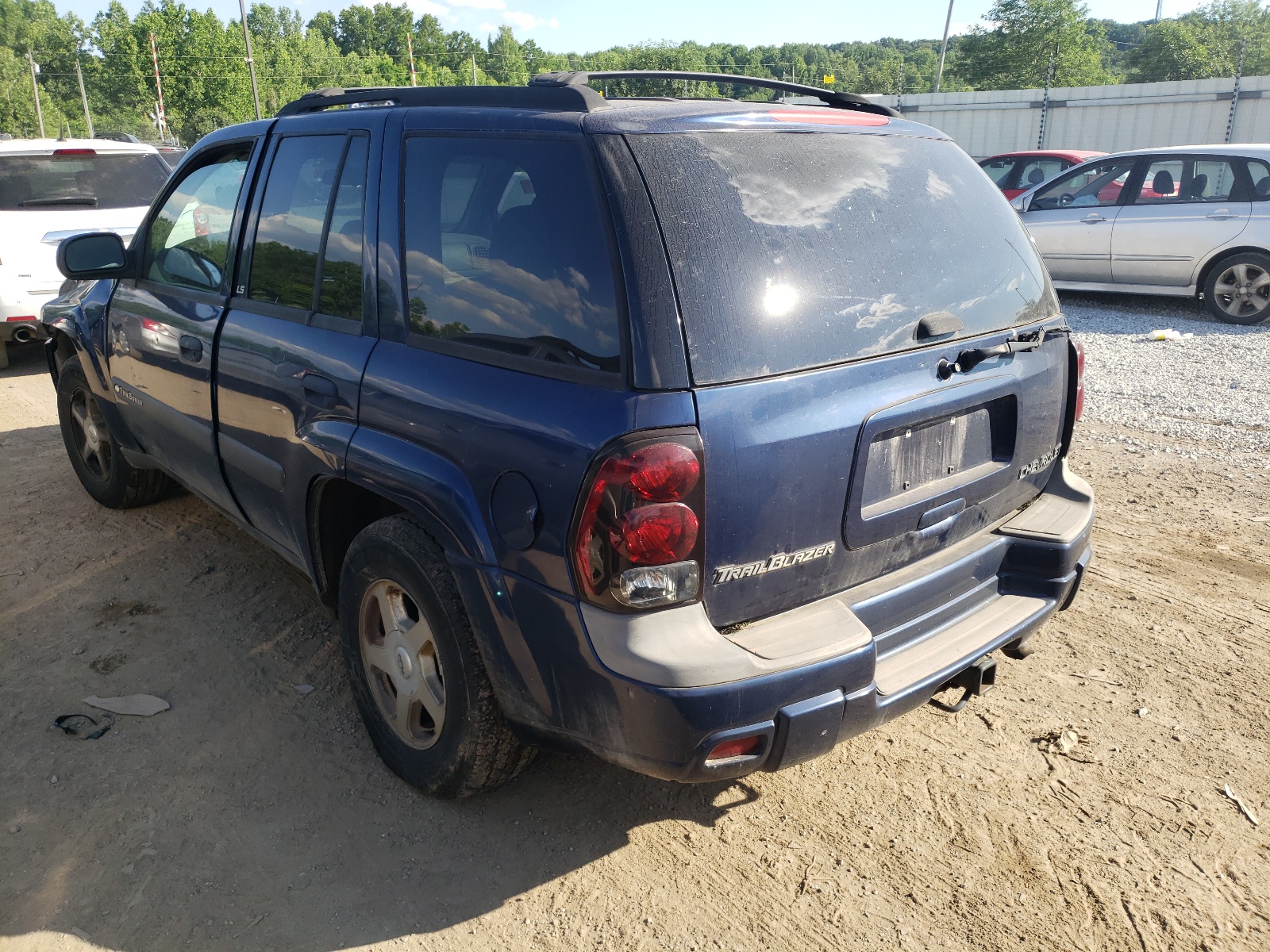 Zdjęcie 3 z aukcji – 2003 CHEVROLET TRAILBLAZE z VIN 1GNDT13S332401554