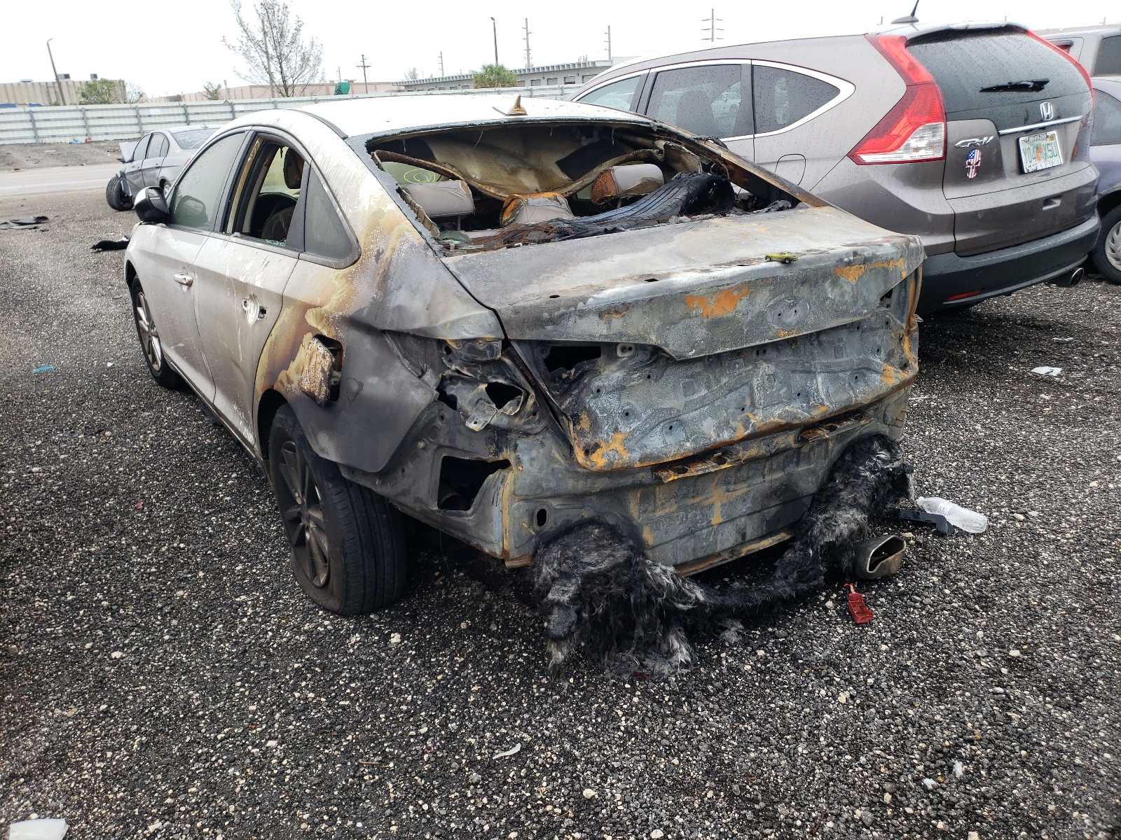 Photo 3 from auction – 2015 HYUNDAI SONATA SE with VIN 5NPE24AF7FH089538