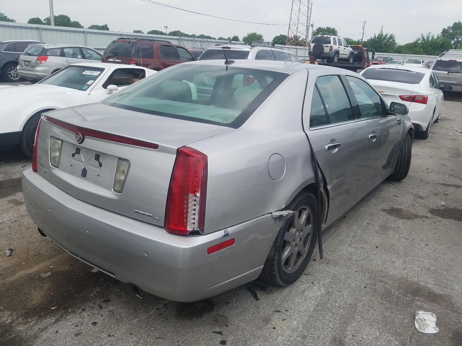 Photo 4 from auction – 2008 CADILLAC STS with VIN 1G6DD67V080147119
