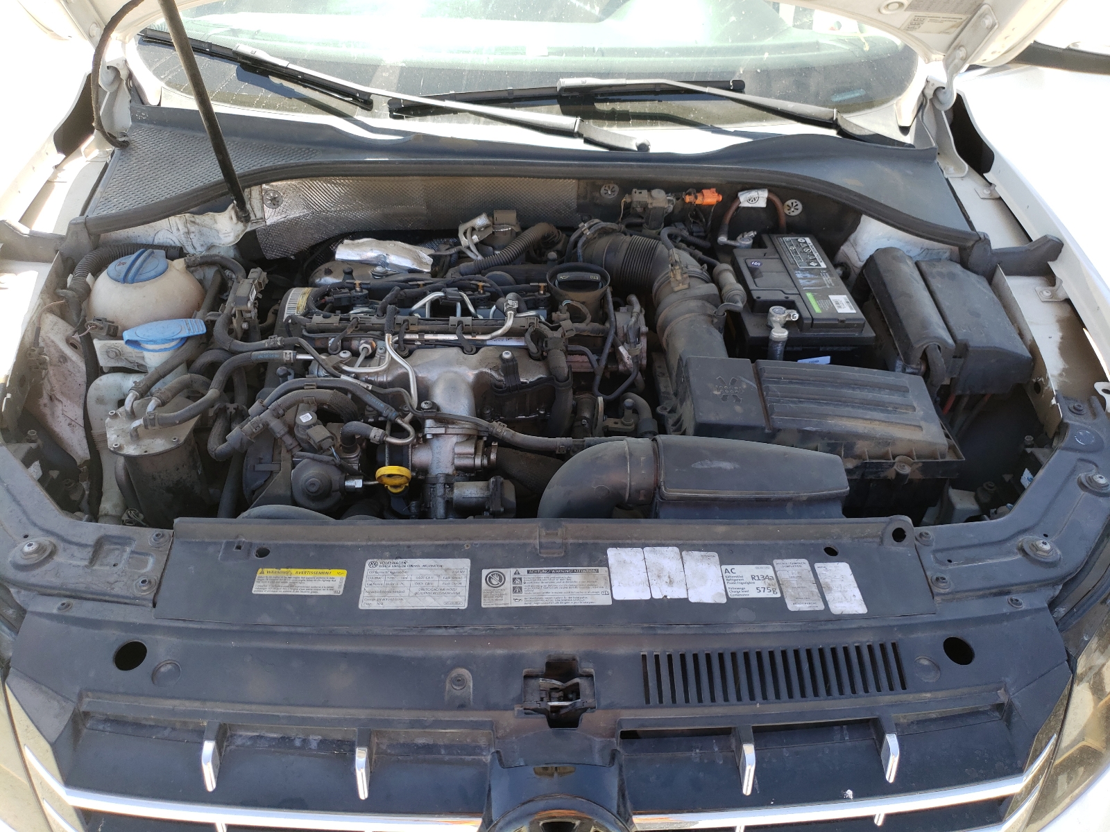 Photo 7 from auction – 2014 VOLKSWAGEN PASSAT SEL with VIN 1VWCN7A37EC091996