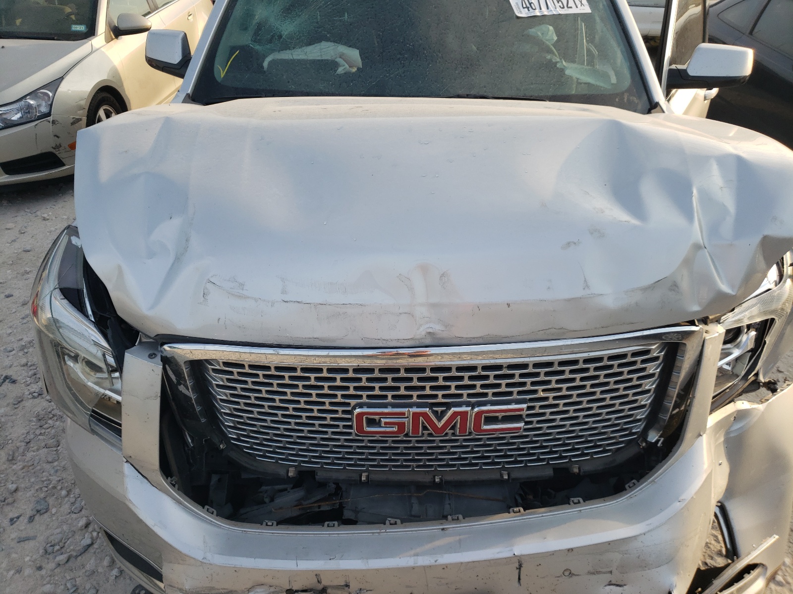 Photo 7 from auction – 2015 GMC YUKON DENA with VIN 1GKS2CKJ2FR152610