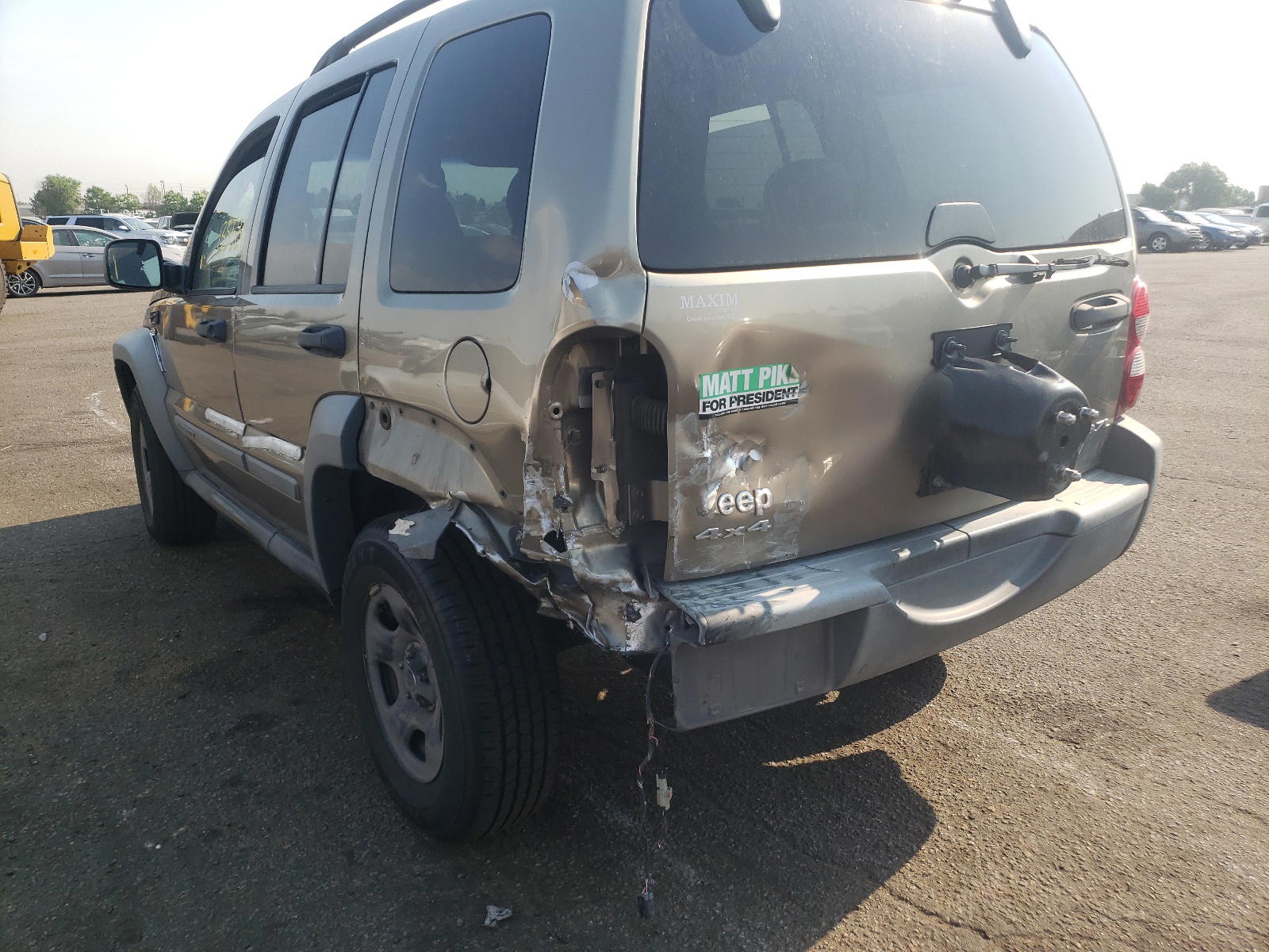 Photo 9 from auction – 2005 JEEP LIBERTY with VIN 1J4GL48K35W665136