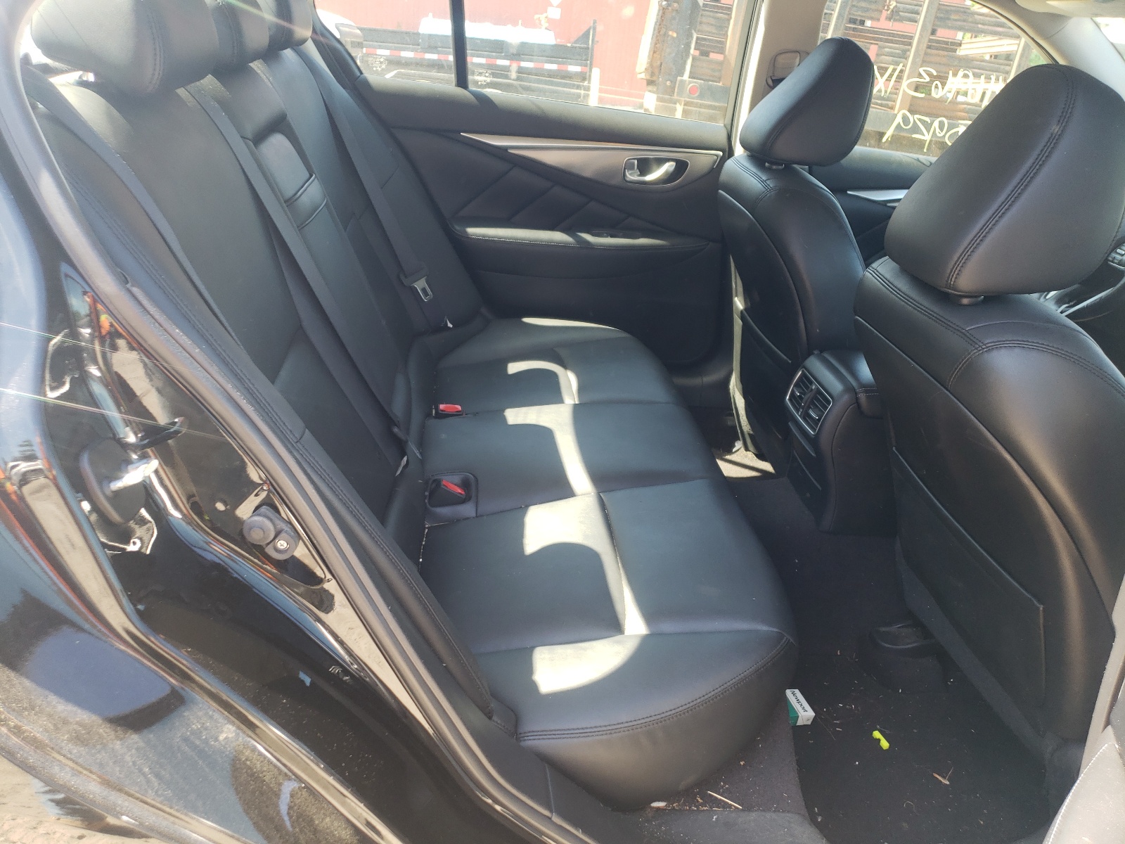 Photo 6 from auction – 2017 INFINITI Q50 PREMIU with VIN JN1EV7AP3HM736921