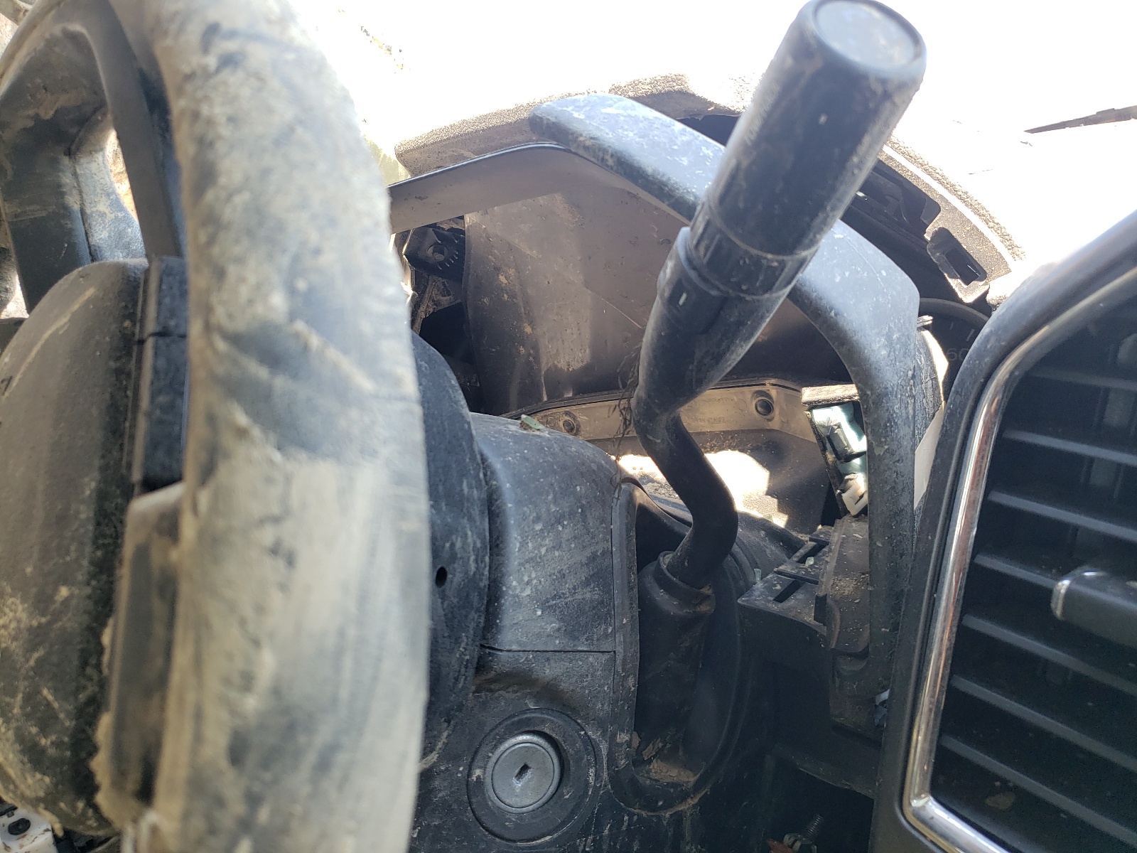 Photo 8 from auction – 2017 FORD F250 SUPER with VIN 1FT7W2BT6HEC53046