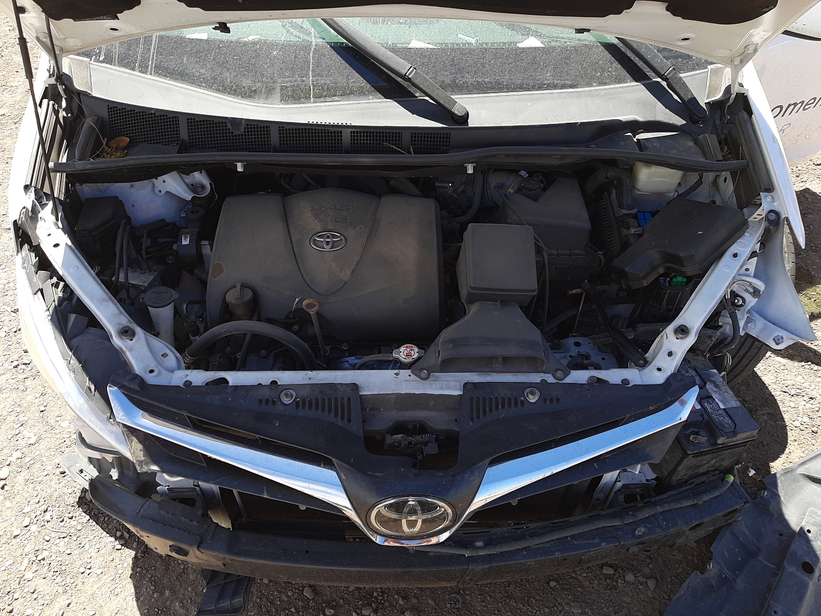 Photo 7 from auction – 2018 TOYOTA SIENNA LE with VIN 5TDKZ3DC9JS964356
