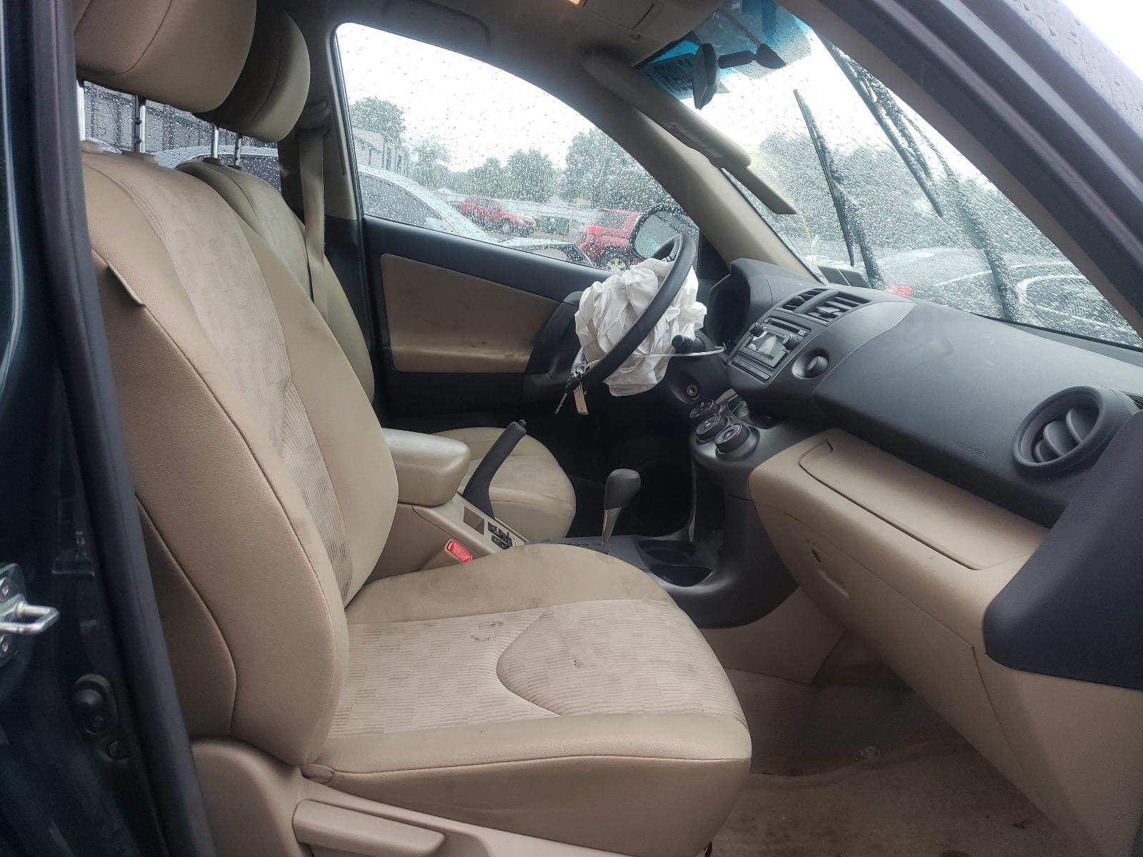 Photo 5 from auction – 2012 TOYOTA RAV4 with VIN 2T3BK4DV6CW093610