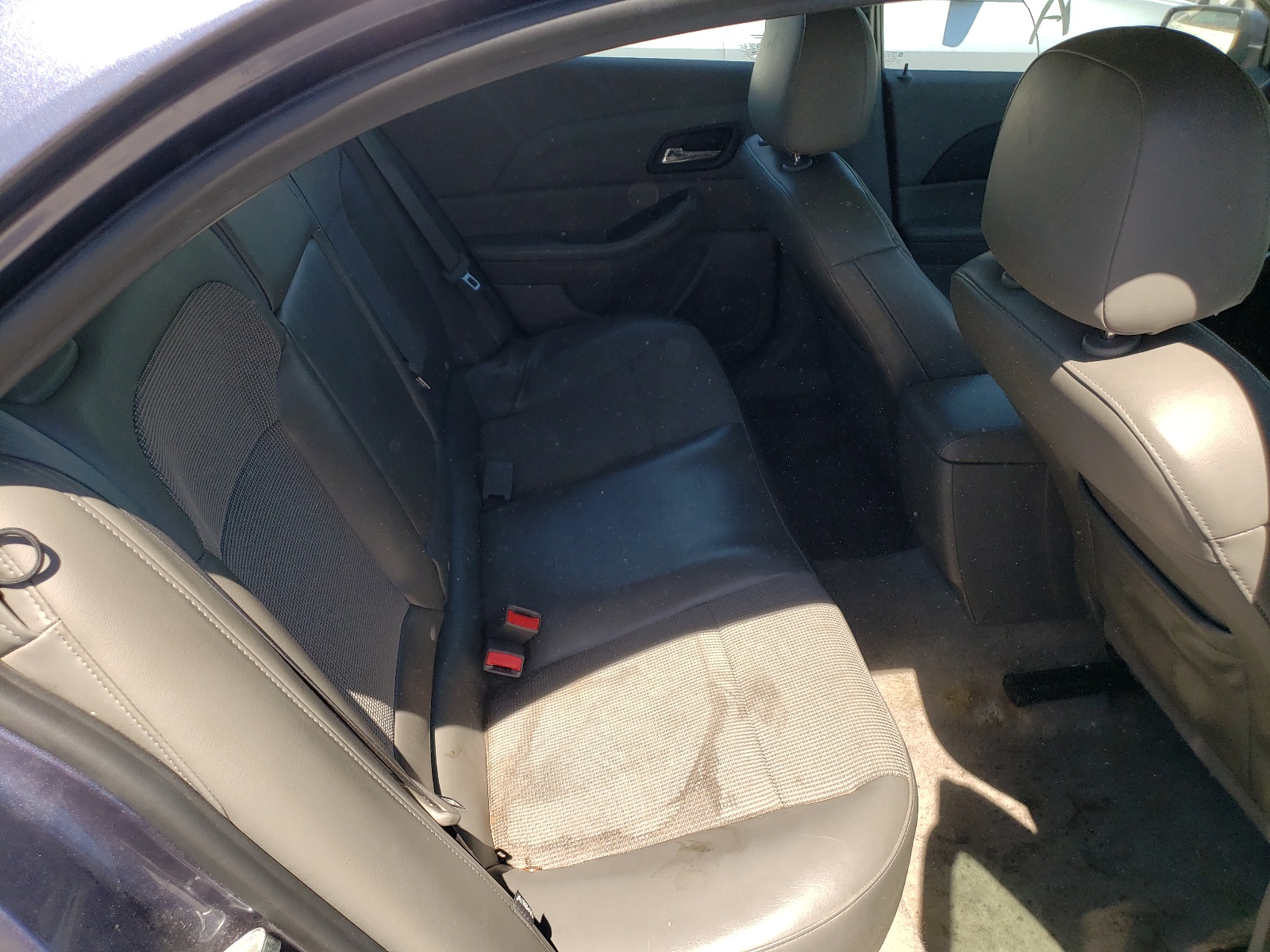 Photo 6 from auction – 2014 CHEVROLET MALIBU 1LT with VIN 1G11C5SL2EF291548