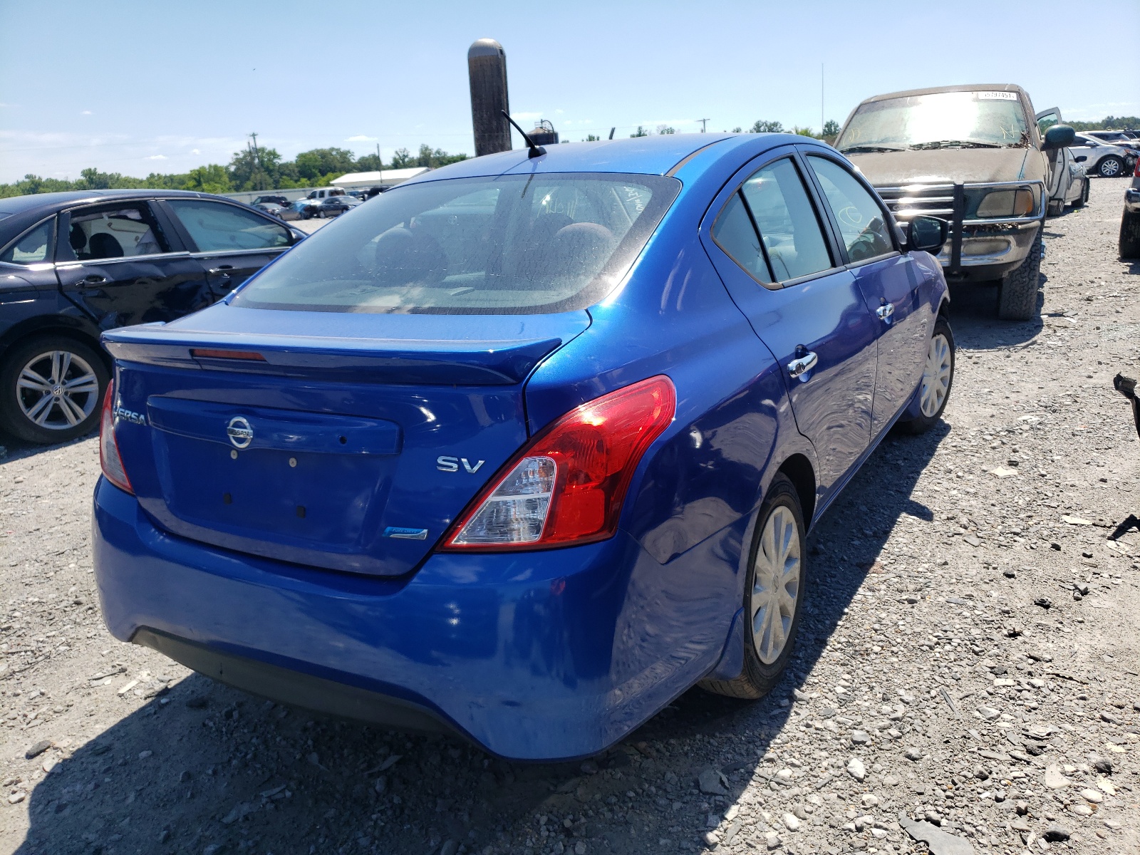 Photo 4 from auction – 2015 NISSAN VERSA S with VIN 3N1CN7APXFL813413