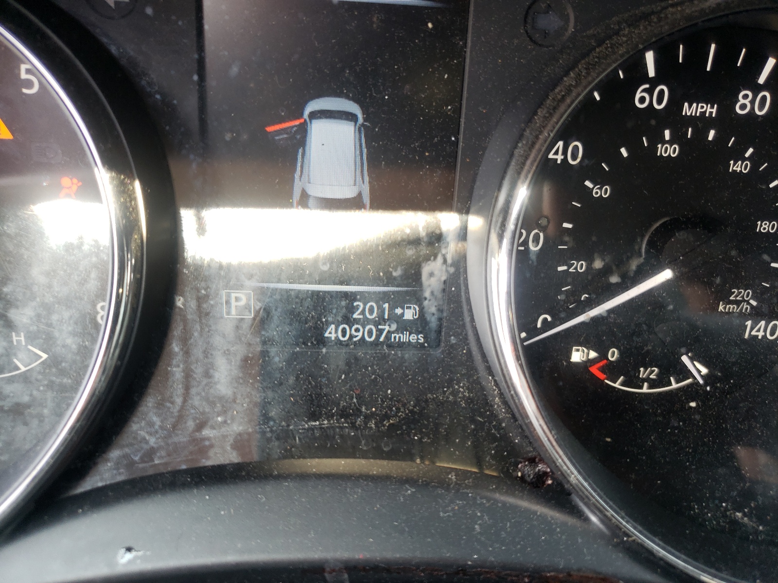 Photo 8 from auction – 2017 NISSAN ROGUE S with VIN JN8AT2MT2HW392486
