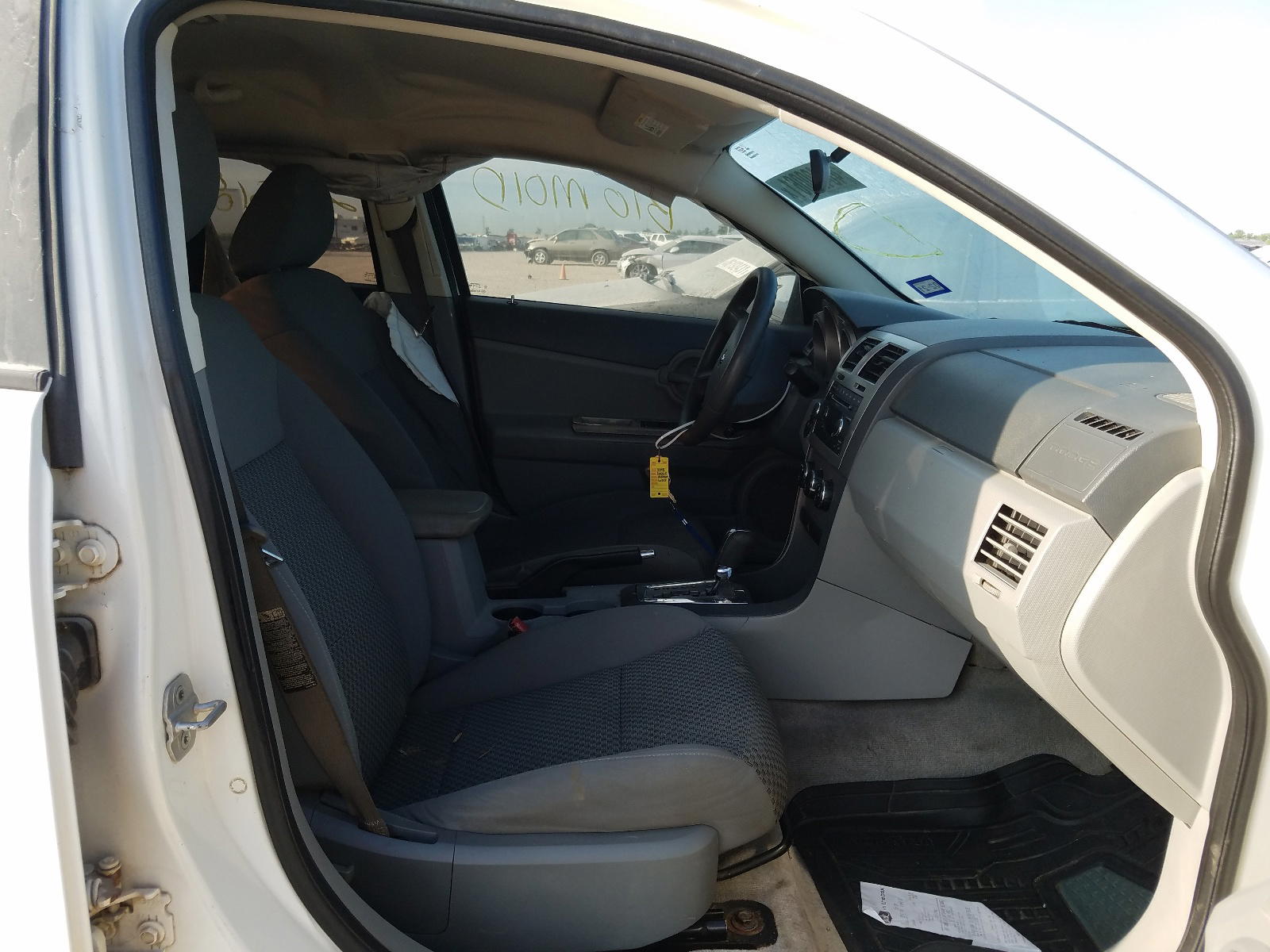 Photo 5 from auction – 2008 DODGE AVENGER SE with VIN 1B3LC46K98N577047