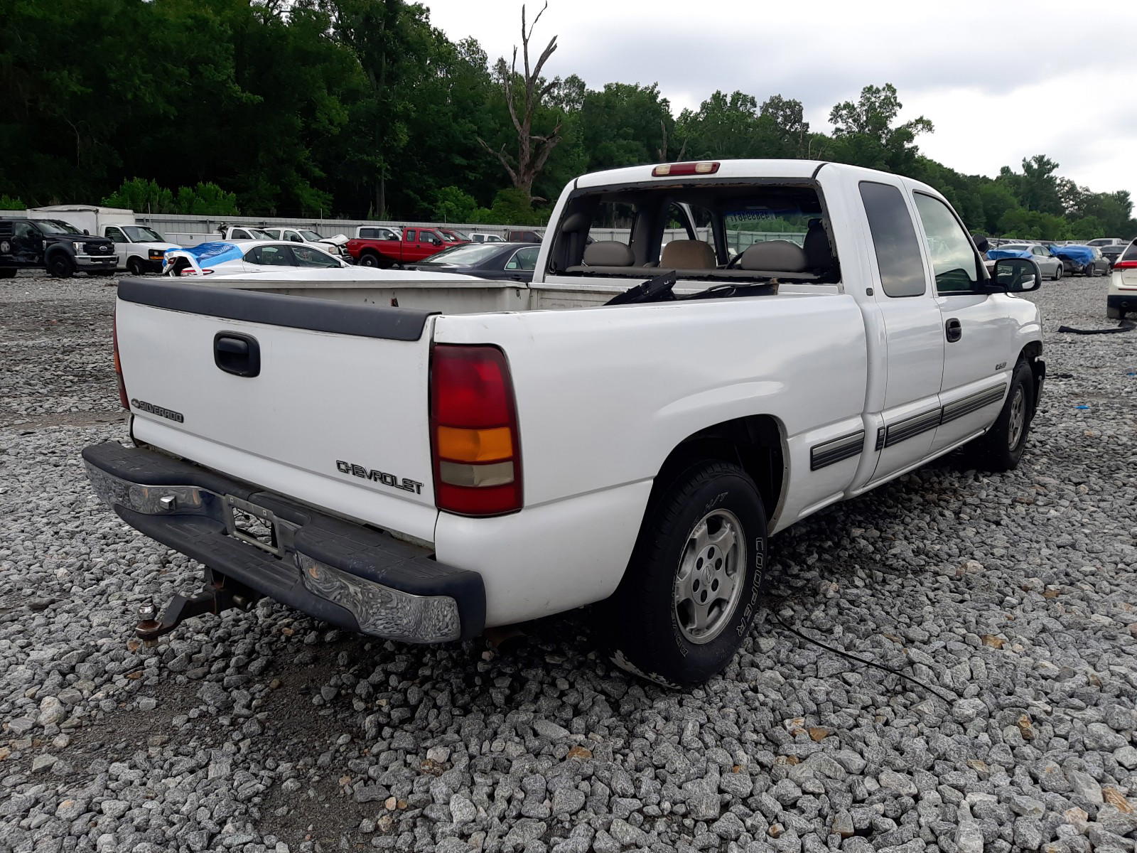 Photo 4 from auction – 2000 CHEVROLET SILVERADO with VIN 2GCEC19T6Y1190953