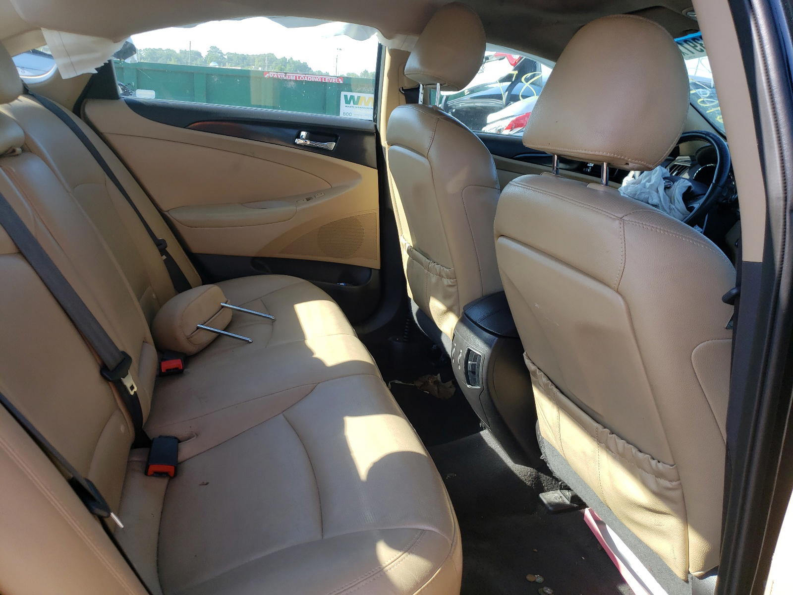 Photo 6 from auction – 2013 HYUNDAI SONATA SE with VIN 5NPEC4AC4DH680345